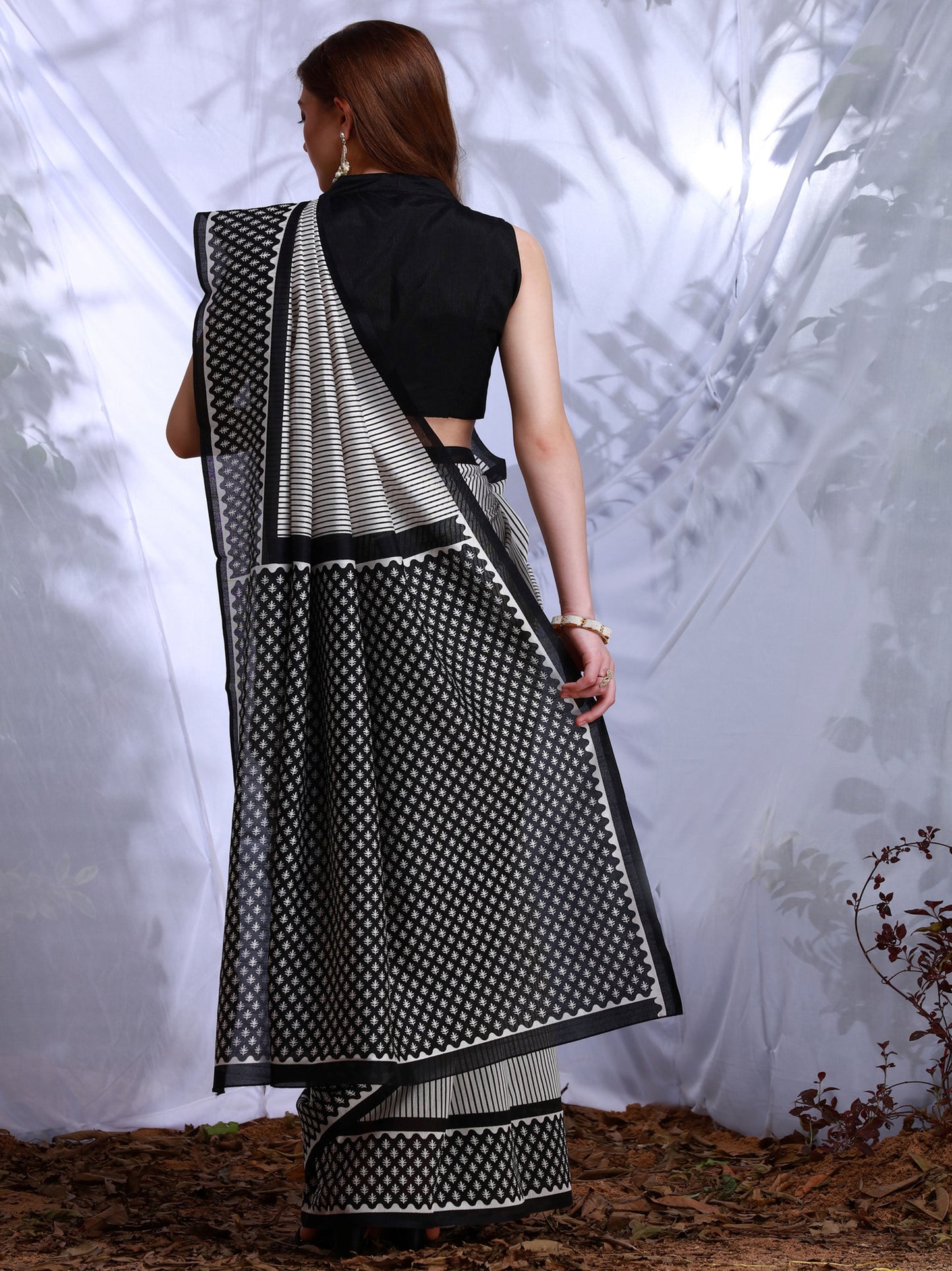 Women's Bhagalpuri Silk White Printed Designer Saree With Blouse Piece