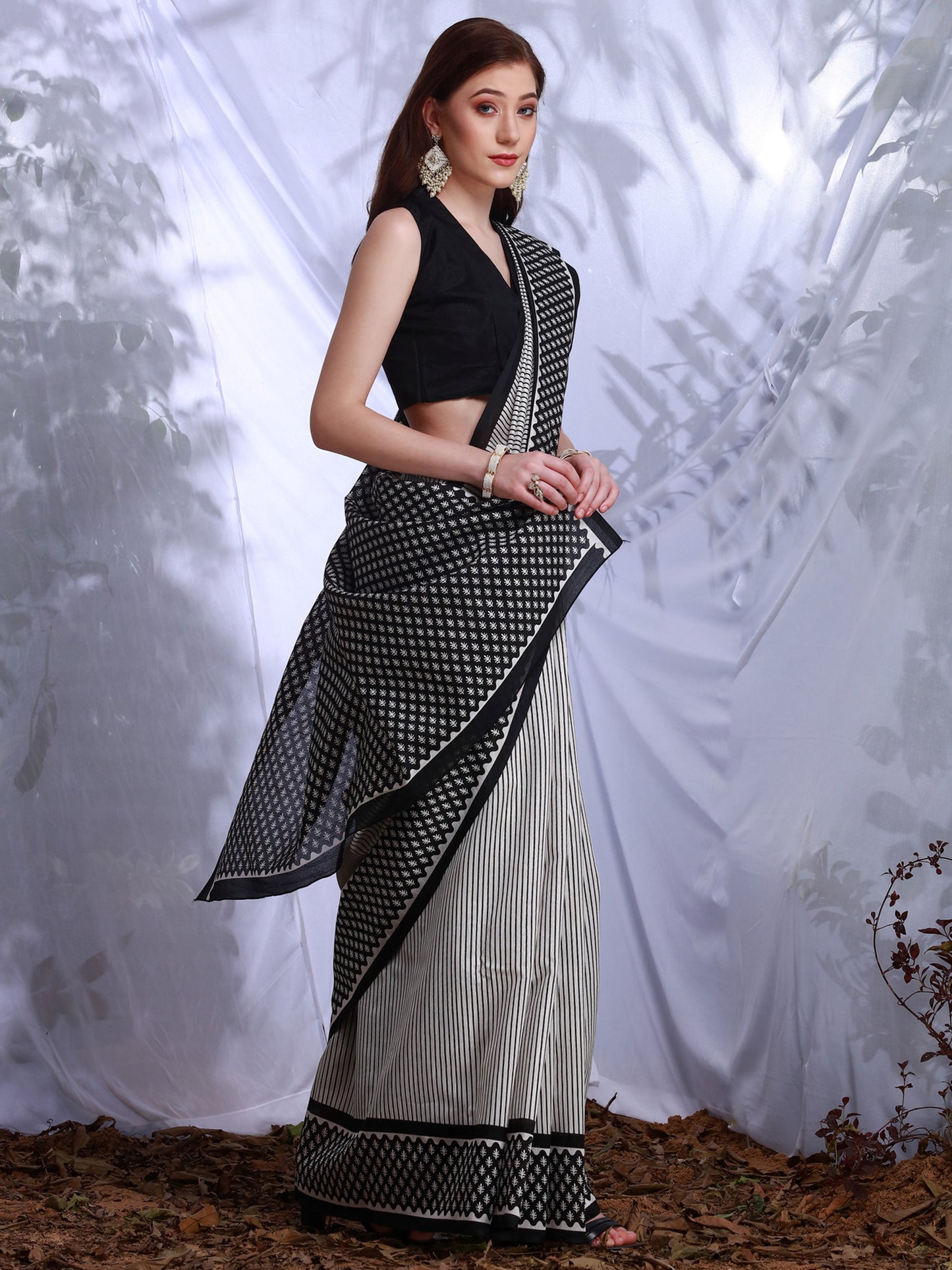 Women's Bhagalpuri Silk White Printed Designer Saree With Blouse Piece