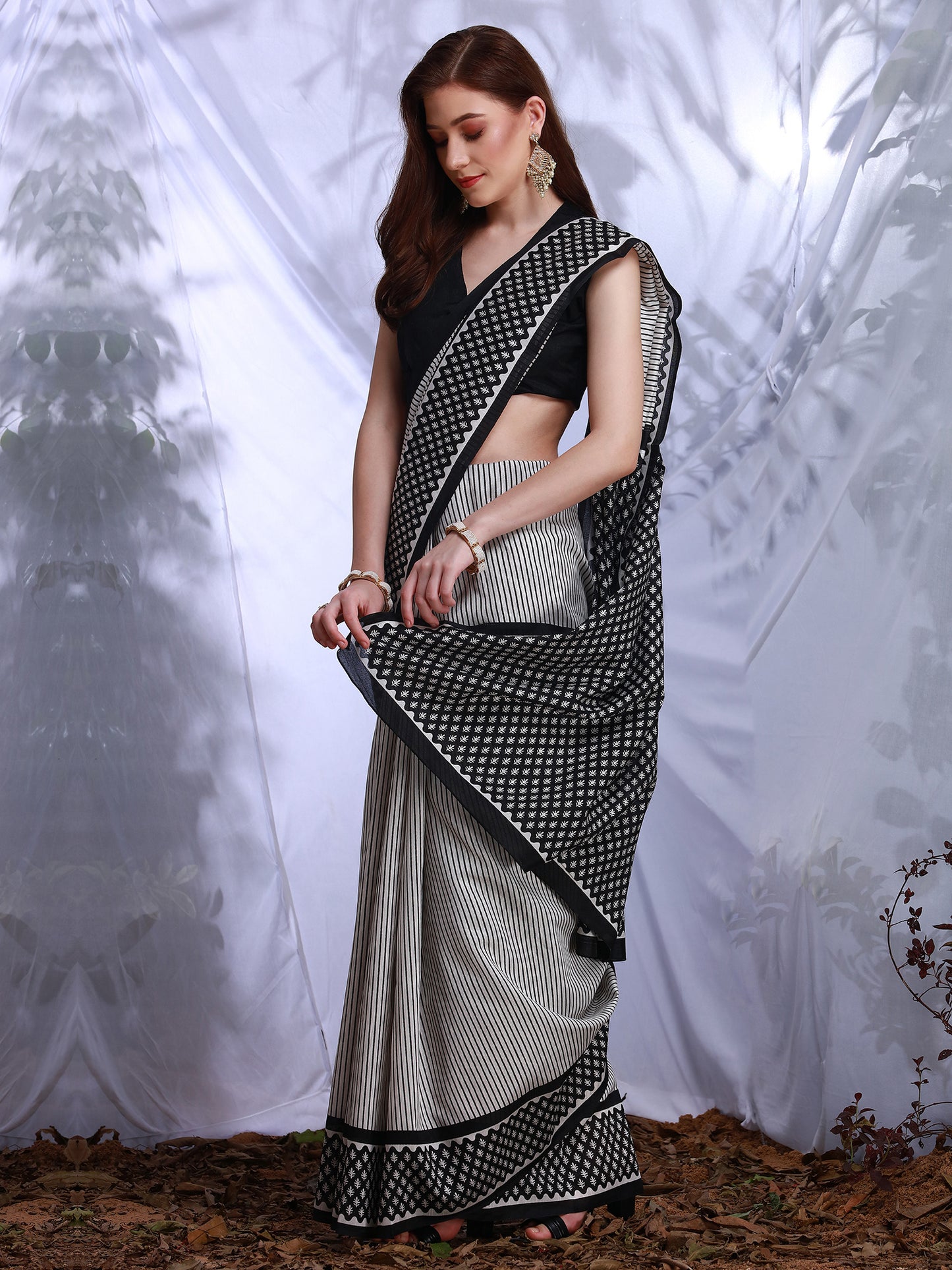 Women's Bhagalpuri Silk White Printed Designer Saree With Blouse Piece