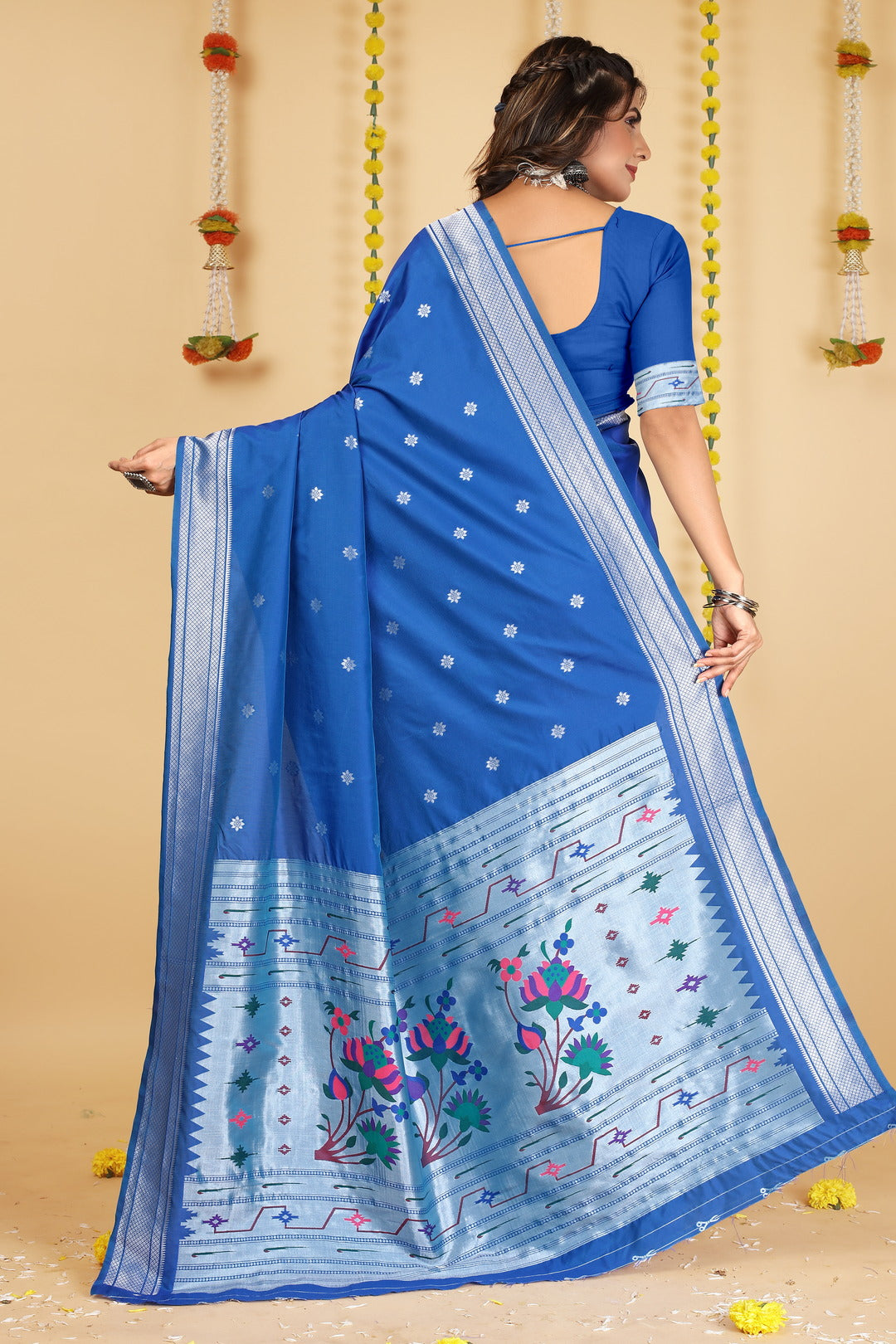 Dhiyona GR Women's Mastani Navy Blue Zari Paithani Silk Saree