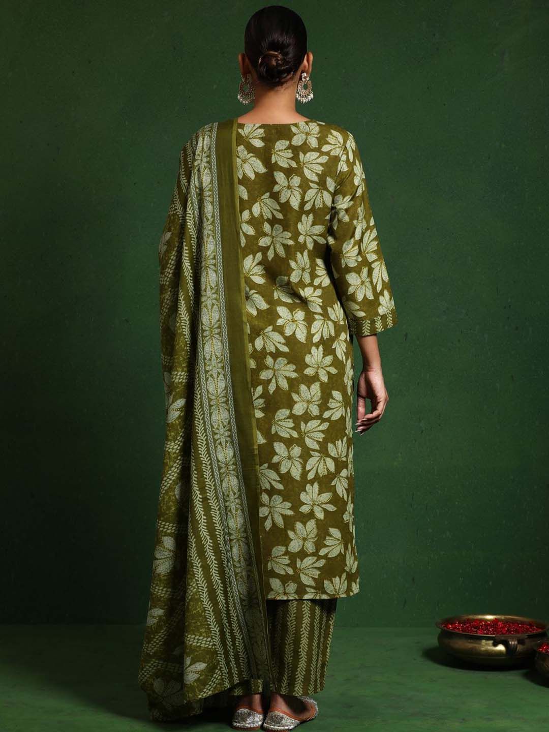 Dhiyona VA Women'sFloral Printed V-Neck Straight Kurta With Trousers And Dupatta