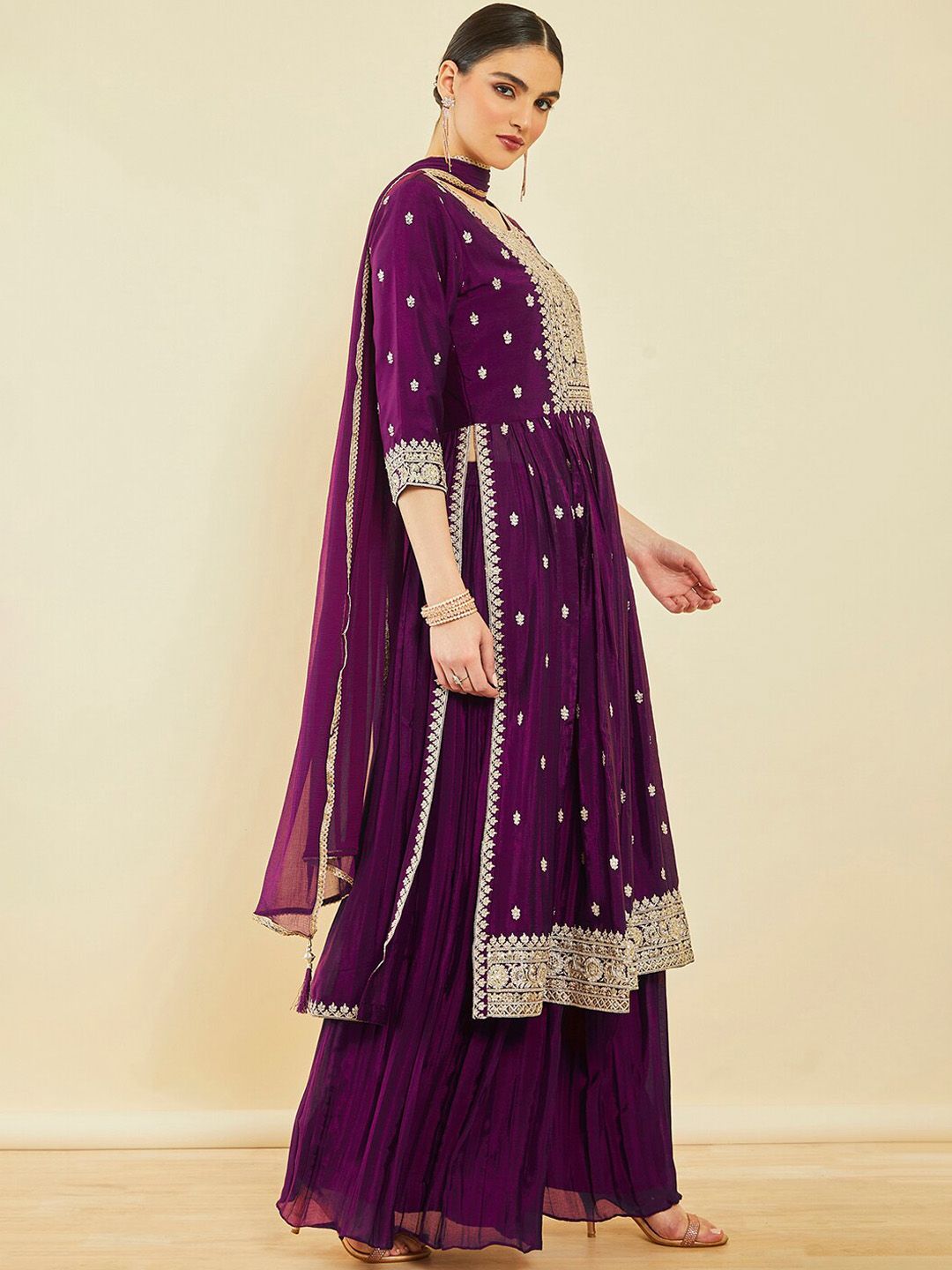 Dhiyona SO Women's Ethnic Motifs Embroidered Sequinned High Slit Kurta With Palazzos & Dupatta