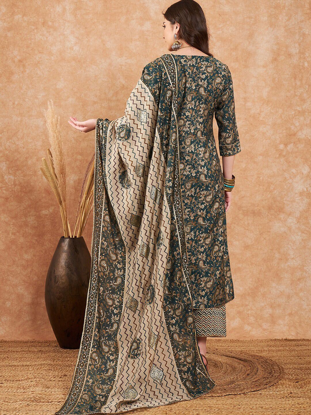 Dhiyona SN Women's Ethnic Motifs Printed Pure Cotton Kurta With Palazzo & Dupatta