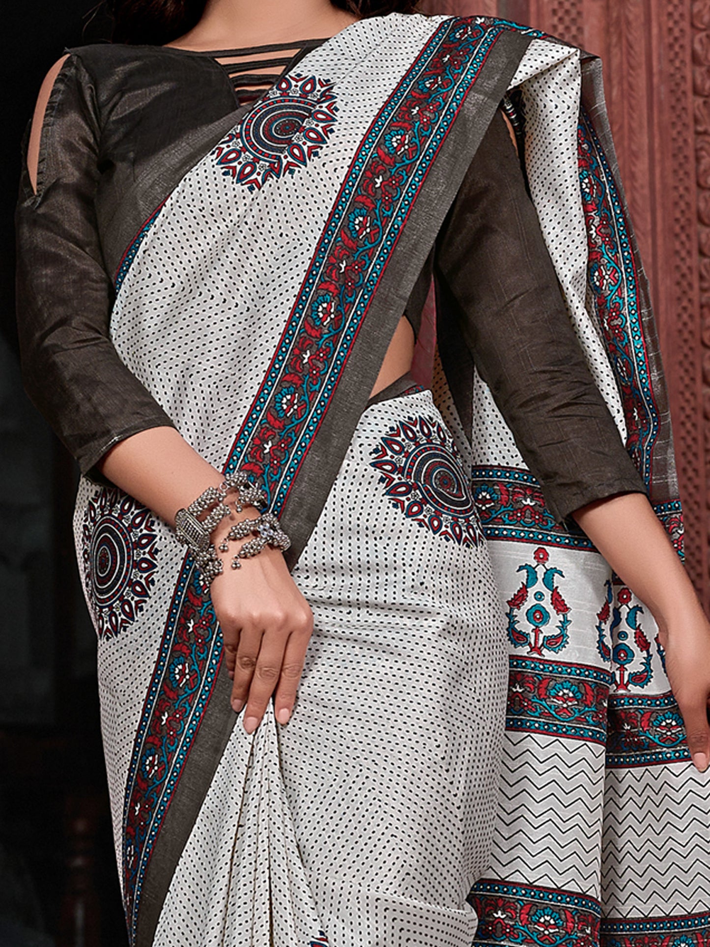 Women's Bhagalpuri Silk Off White Printed Designer Saree With Blouse Piece