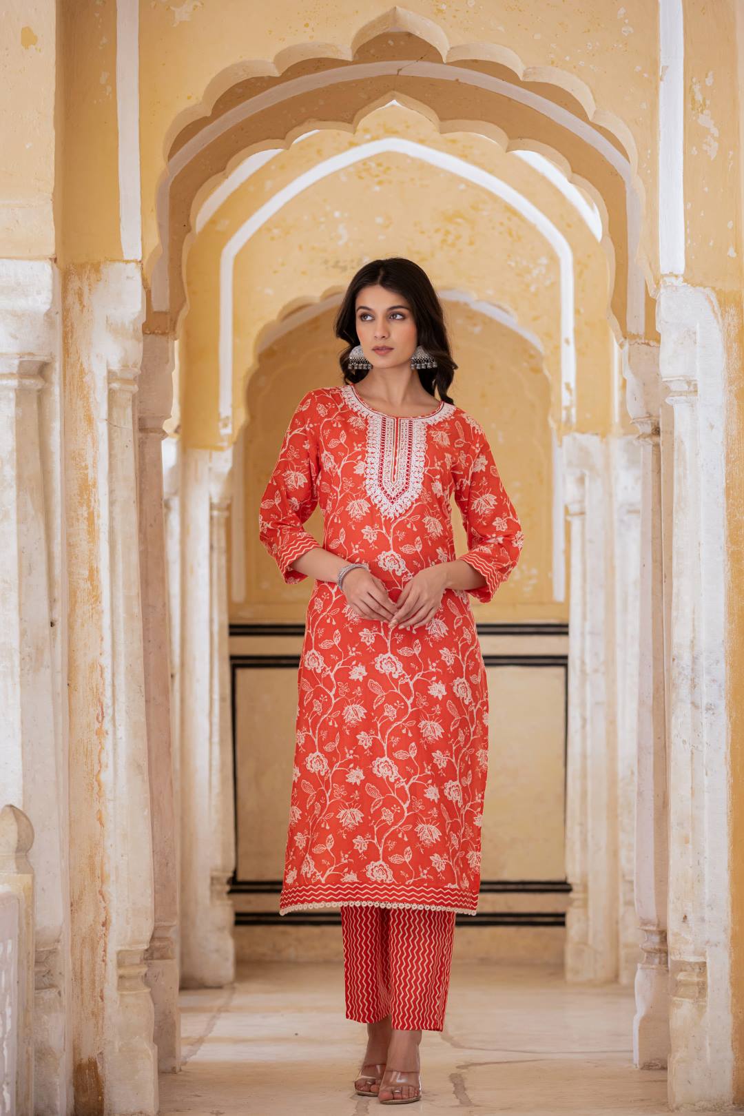 Dhiyona VR Women's Red Printed Round Neck Straight Kurta With Bottom And Dupatta