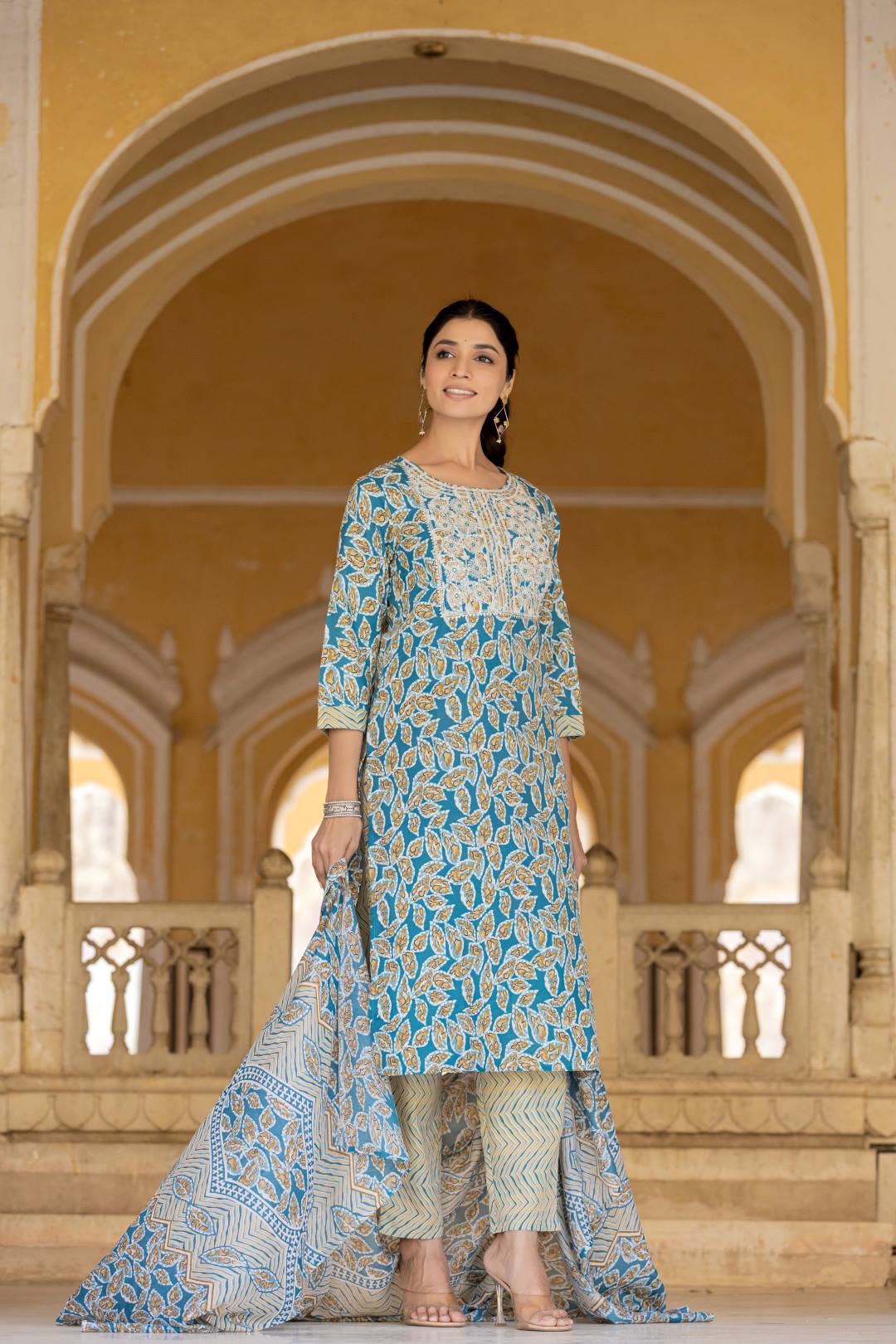 Dhiyona VR Women's Blue Round Neck Floral Printed Embroidered Kurta Paired With Bottom And Dupatta