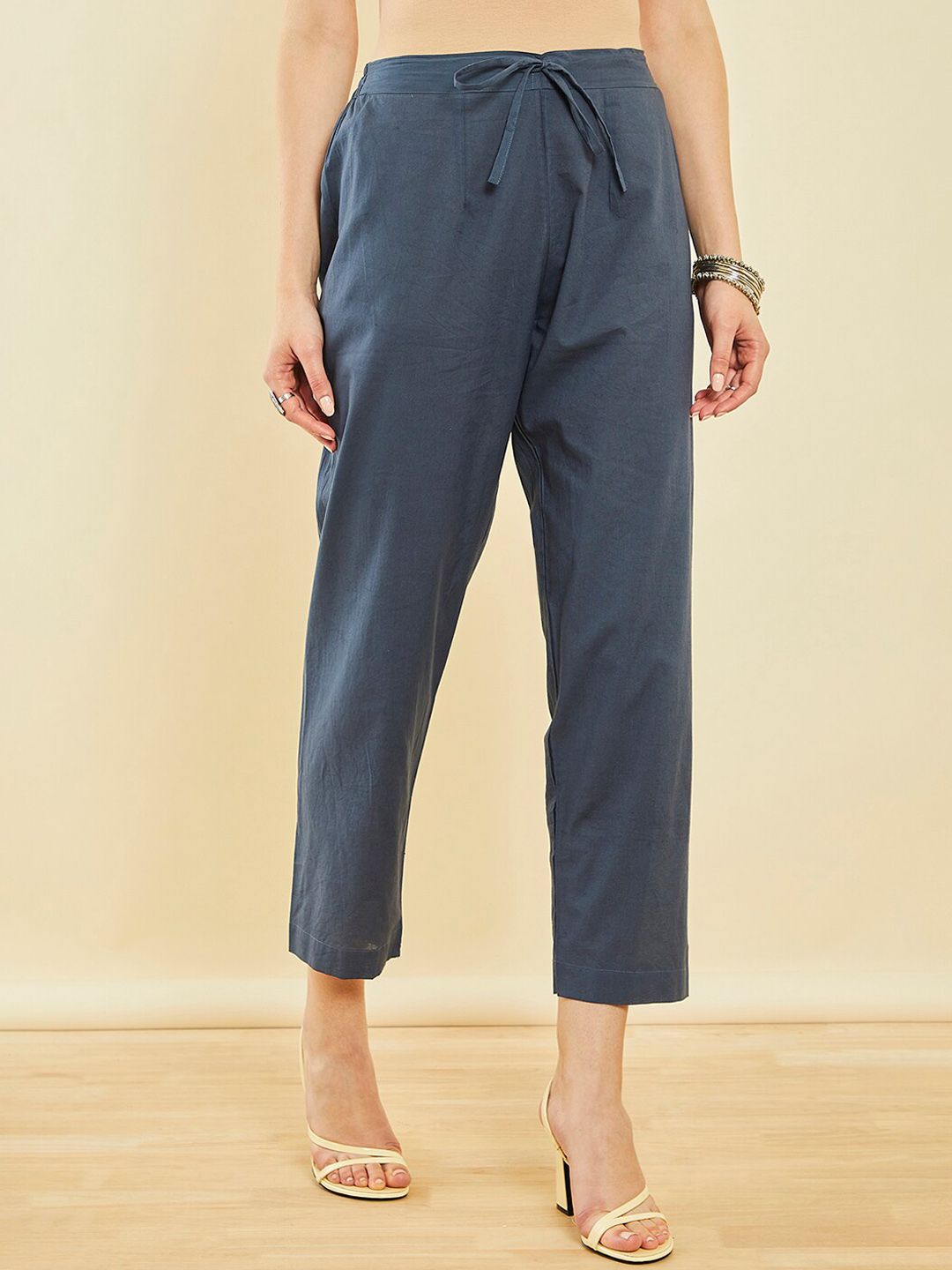 Dhiyona SO Women's Ethnic Motifs Printed Thread Work Chanderi Silk Kurta & Trousers With Dupatta