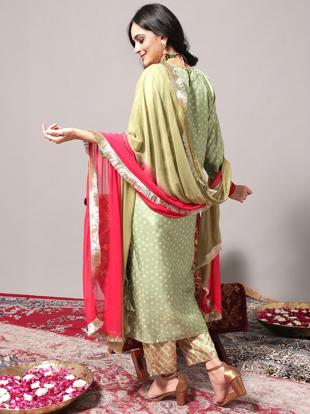 Dhiyona VA Women's Green Leheriya Embroidered Mirror Work Kurta with Trousers & With Dupatta