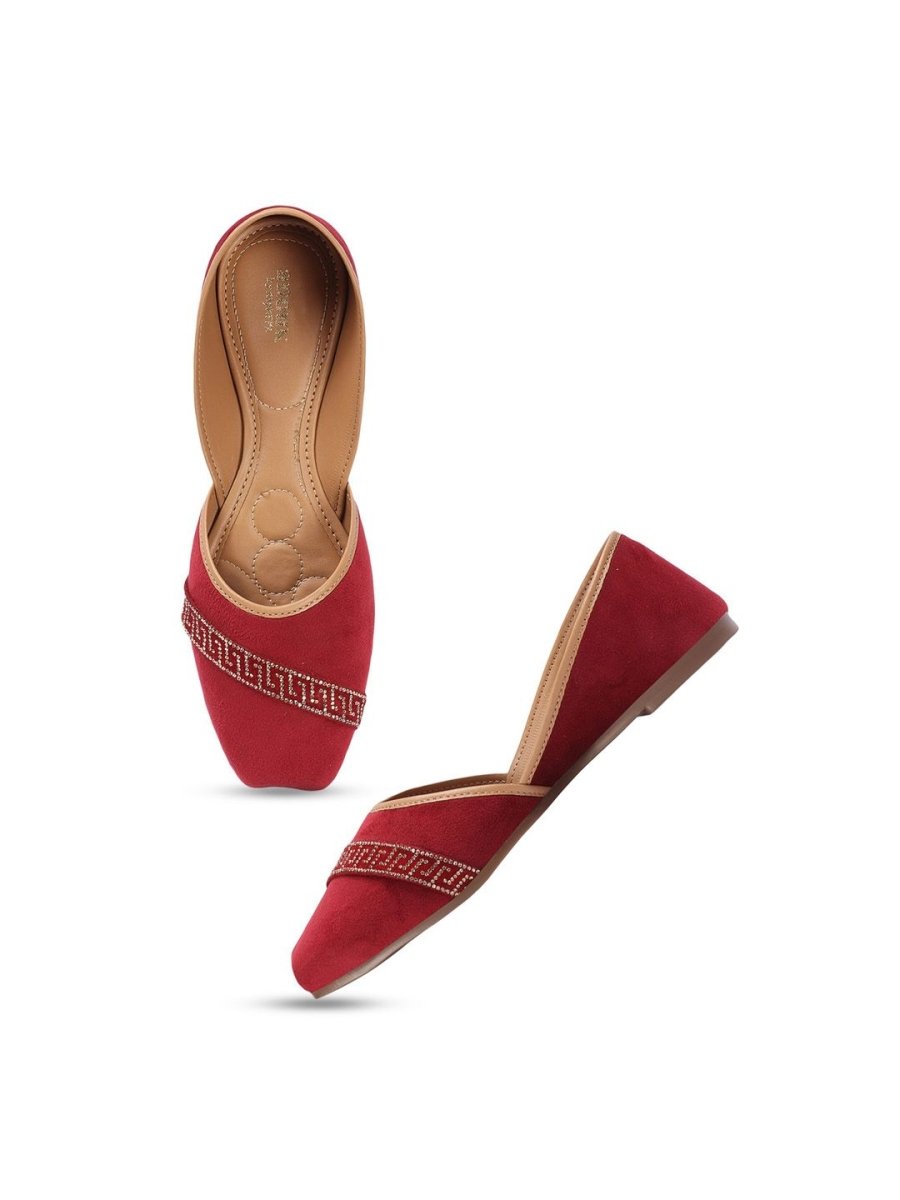 Dhiyona AK Maroon Embellished Round Toe Ballerinas