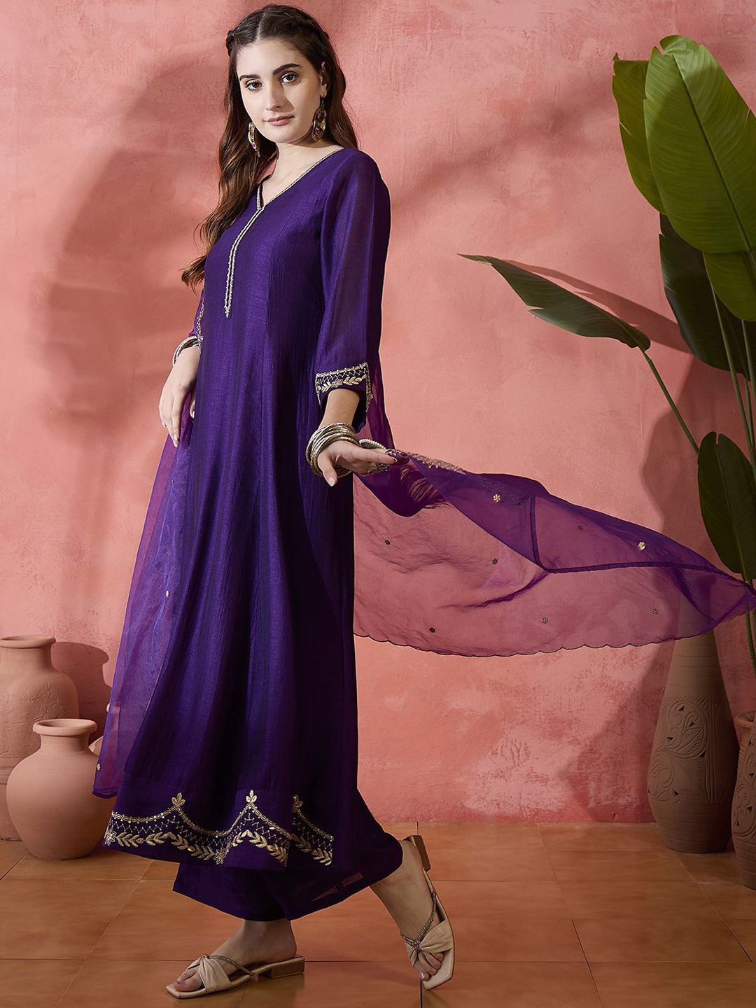 Dhiyona SN Women's Floral Embroidered V-Neck A-Line Kurta With Trousers & Dupatta