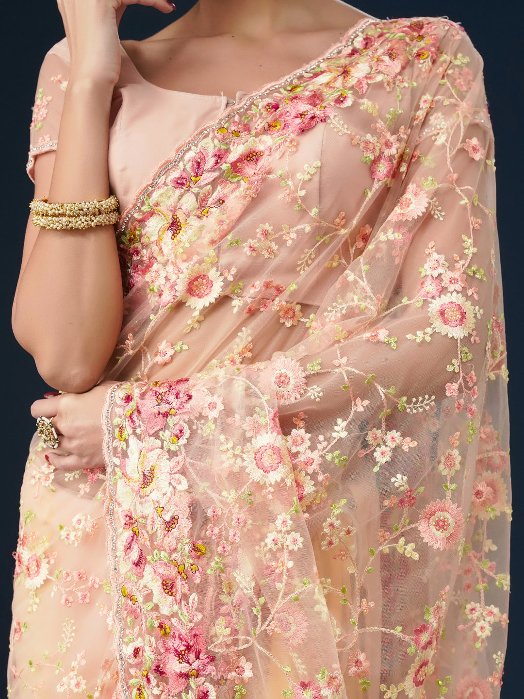 Dhiyona KS Women's Floral Embroidered Saree