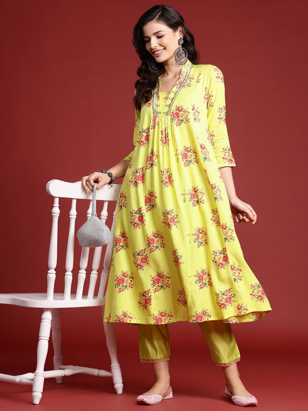 Dhiyona IE Zari Embroidered Floral Printed Gota Patti Detailed A-Line Kurta