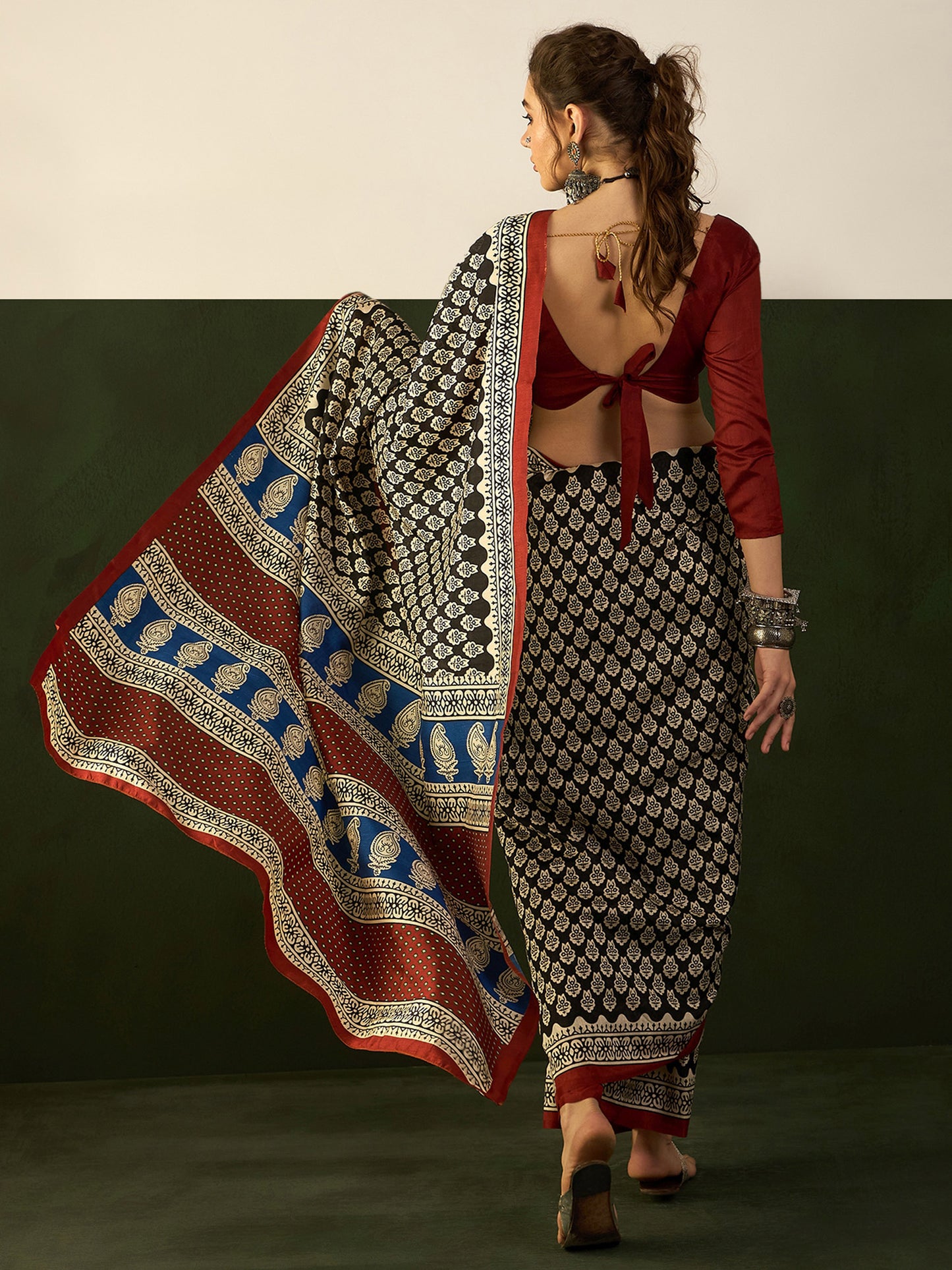 Women's Bhagalpuri Silk Black Printed Designer Saree With Blouse Piece