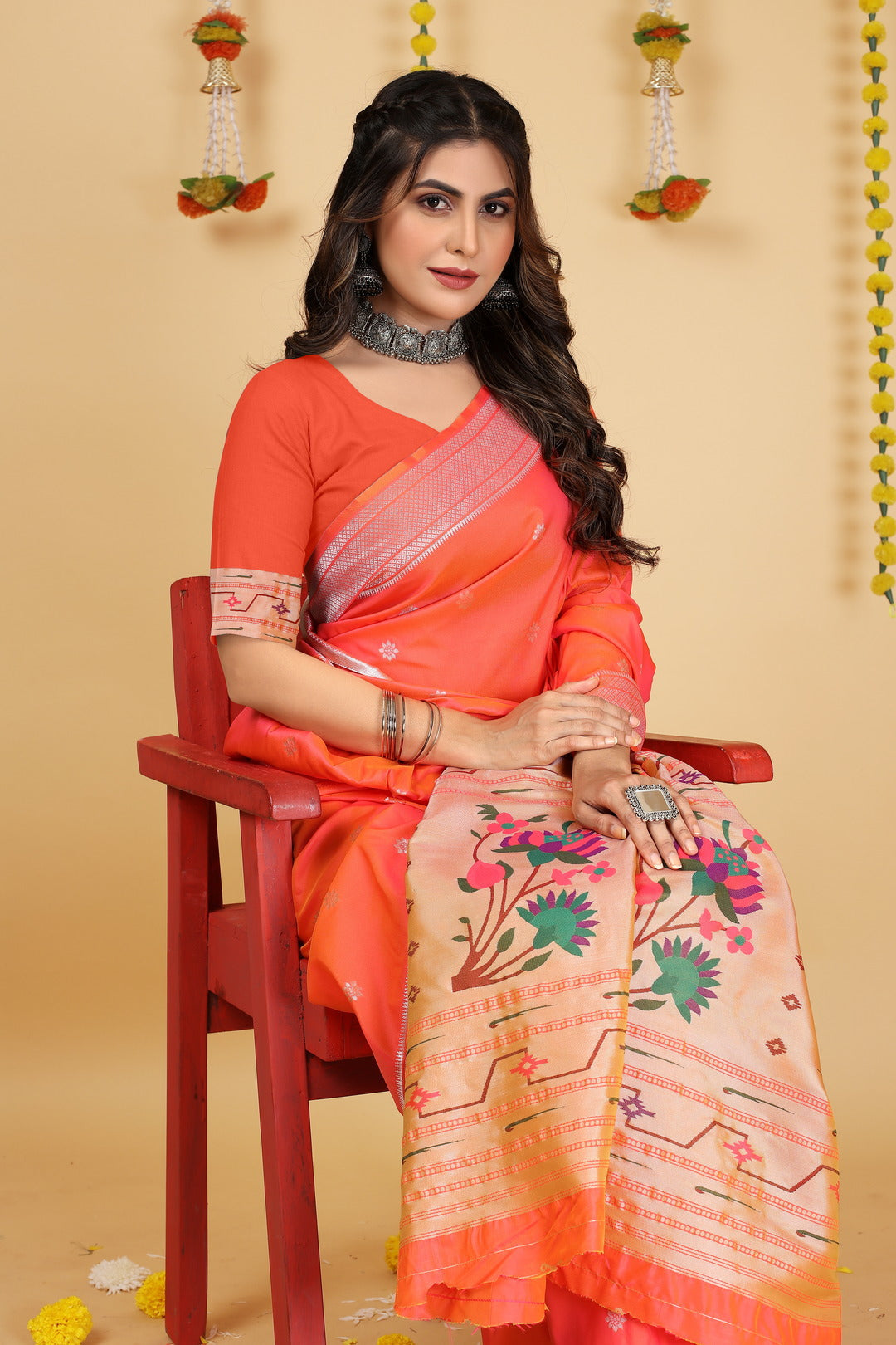 Dhiyona GR Women's Mastani Peachy Pink Zari Paithani Silk Saree