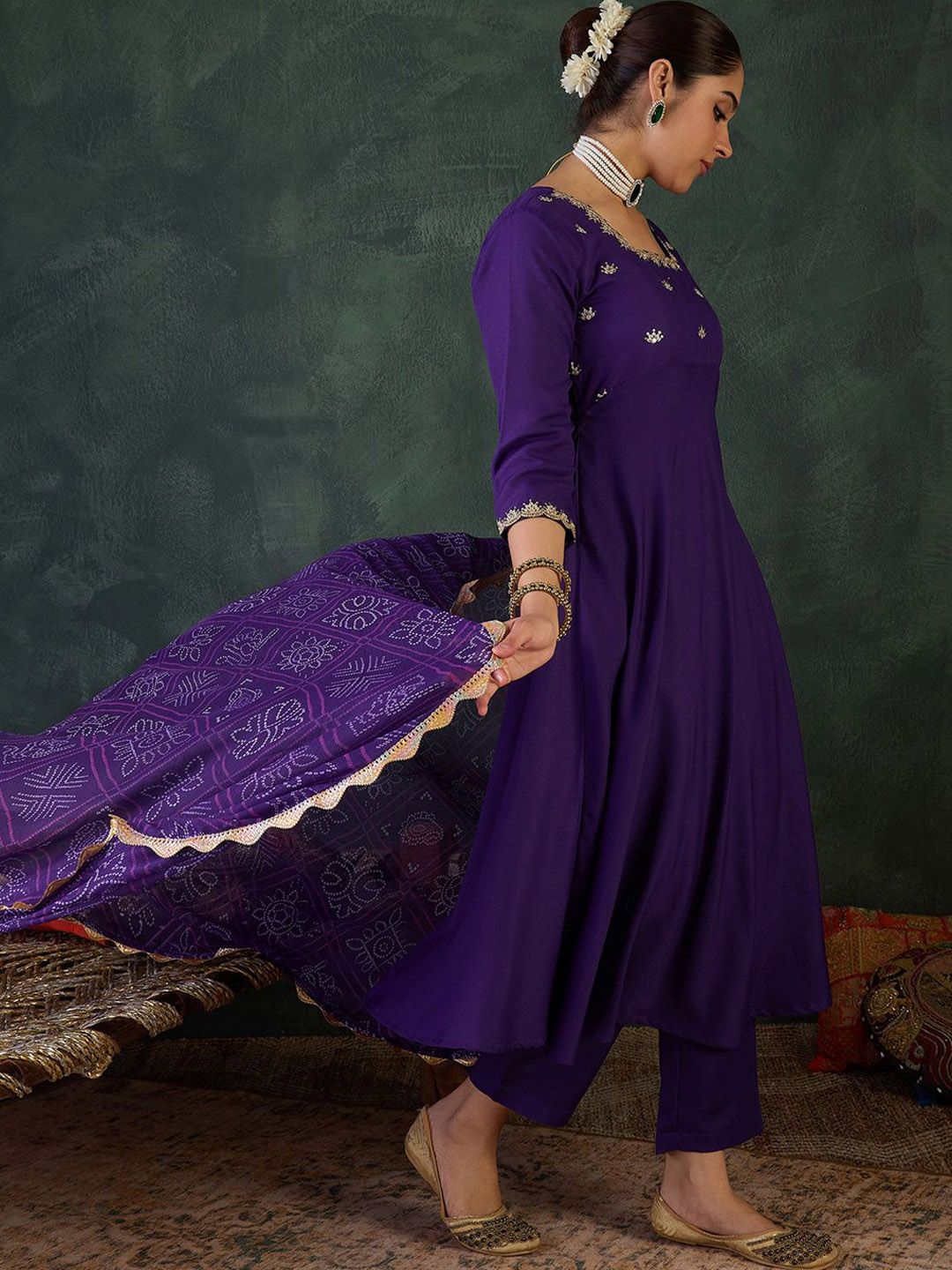 Dhiyona IE Embroidered Square Neck Anarkali Kurta With Trousers And Dupatta