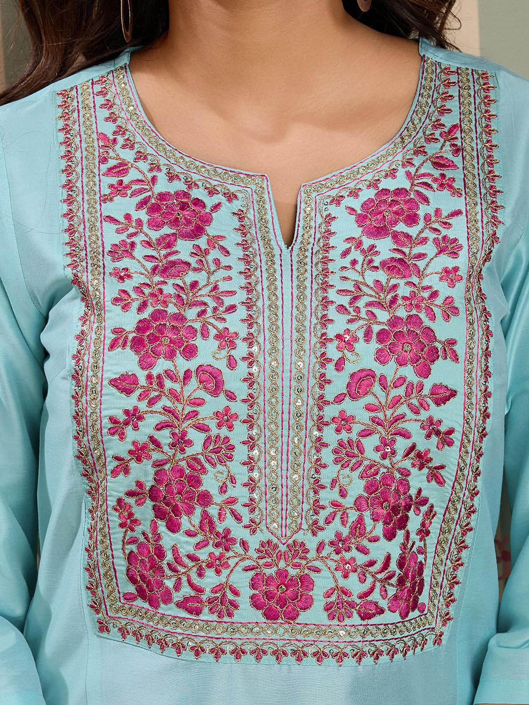 Dhiyona OD Floral Embroidered Notch Neck Kurta With Trousers And Dupatta