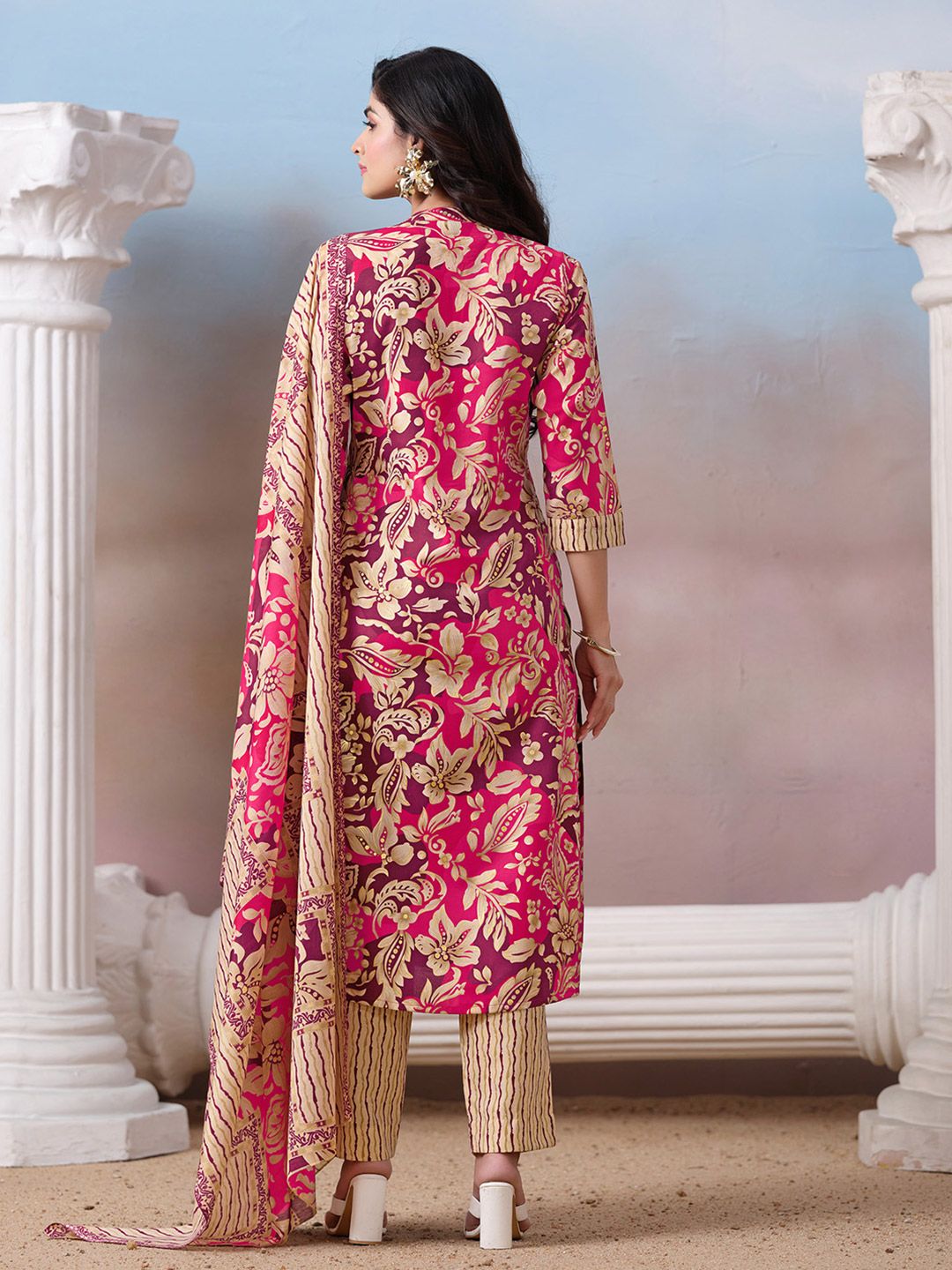 Dhiyona VA Women's Floral Printed Regular Mirror Work Kurta with Trousers & With Dupatta