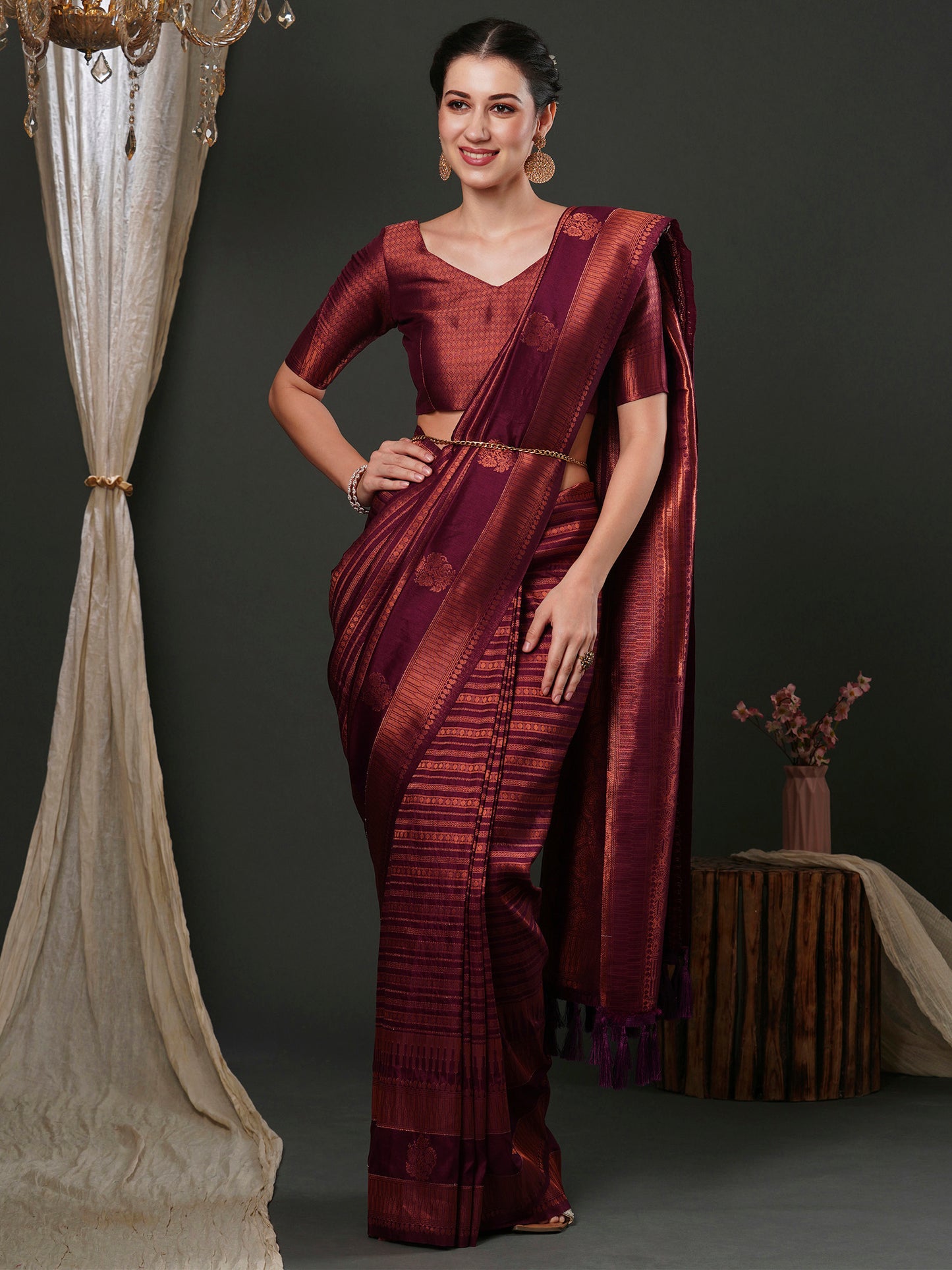 Women's Silk Blend Purple Woven Design Designer Saree With Blouse Piece