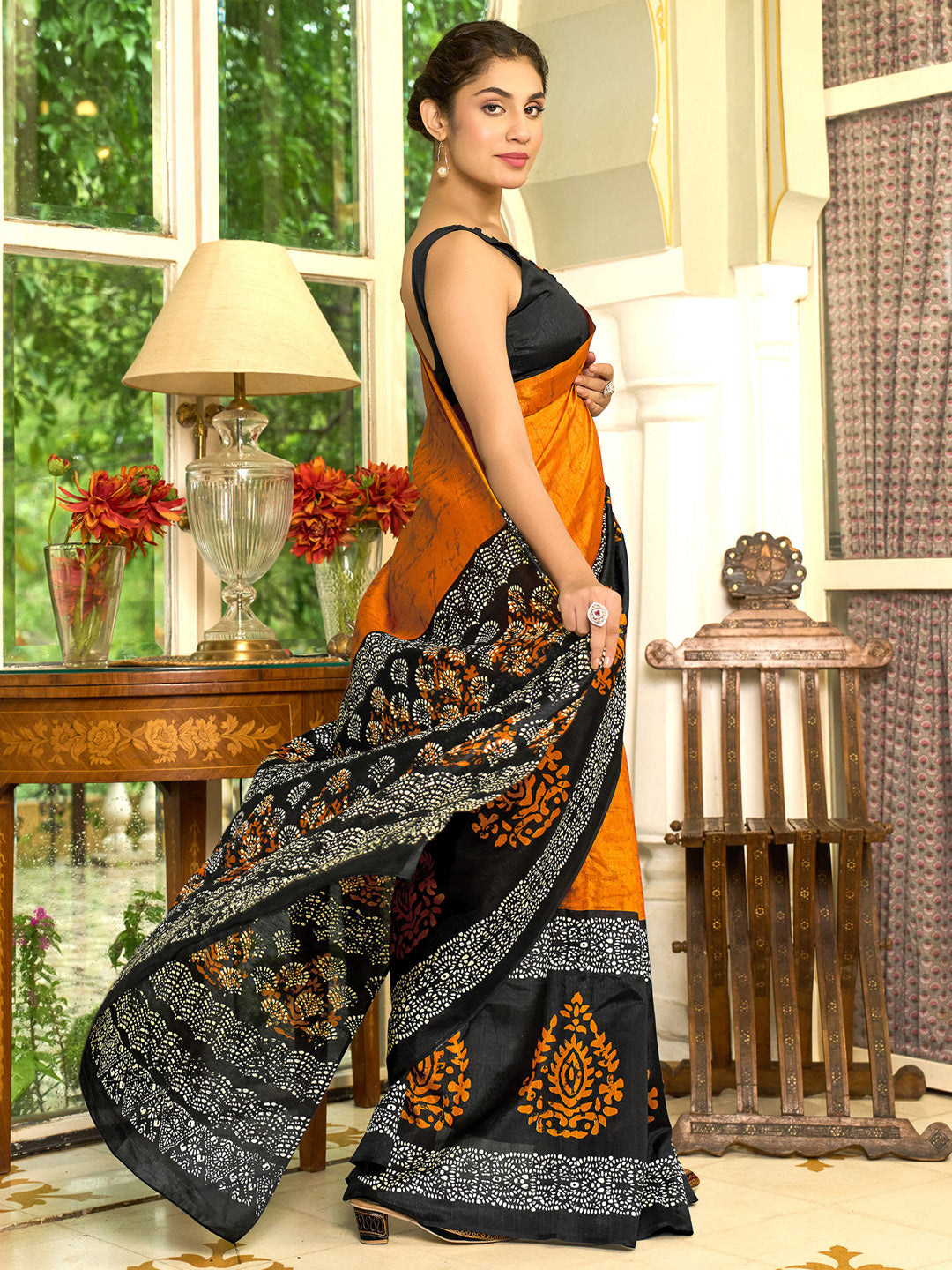 Women's Bhagalpuri Silk Black Printed Designer Saree With Blouse Piece