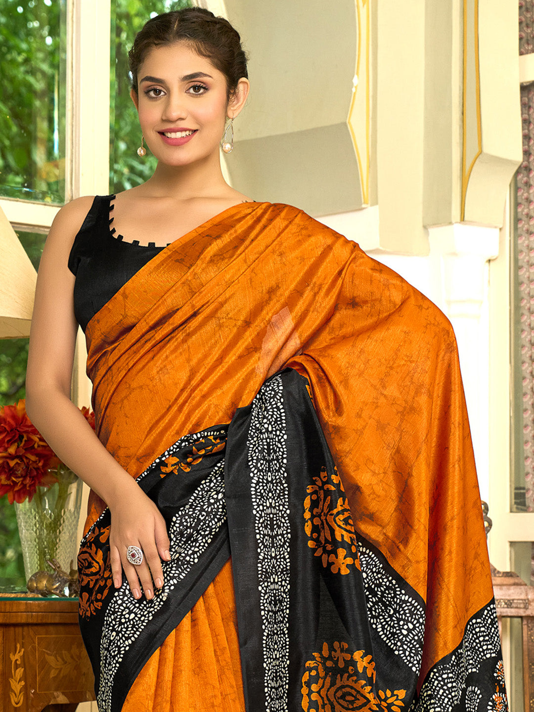 Women's Bhagalpuri Silk Black Printed Designer Saree With Blouse Piece