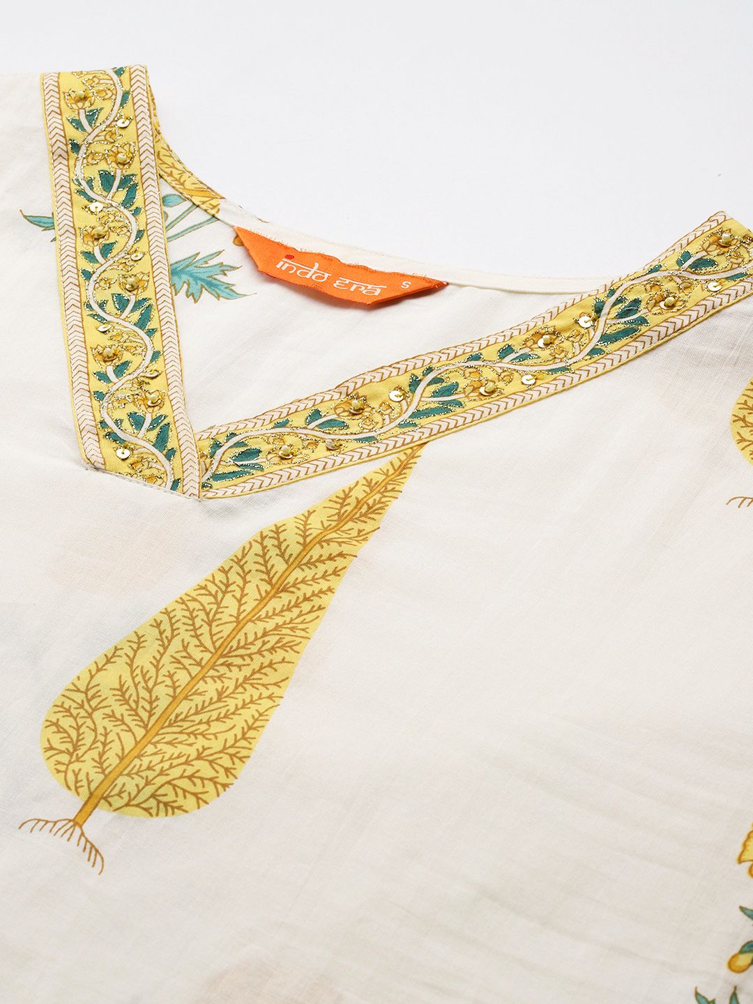 Dhiyona IE Floral Printed Regular Pure Cotton Kurta with Trousers & With Dupatta