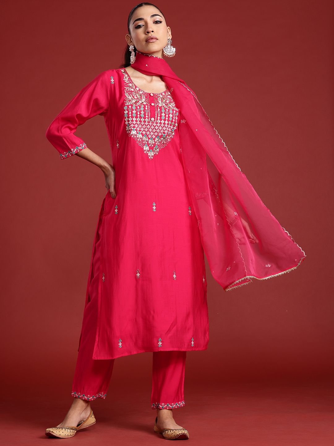 Ethnic Motifs Embroidered Sequinned Kurta With Trousers & Dupatta