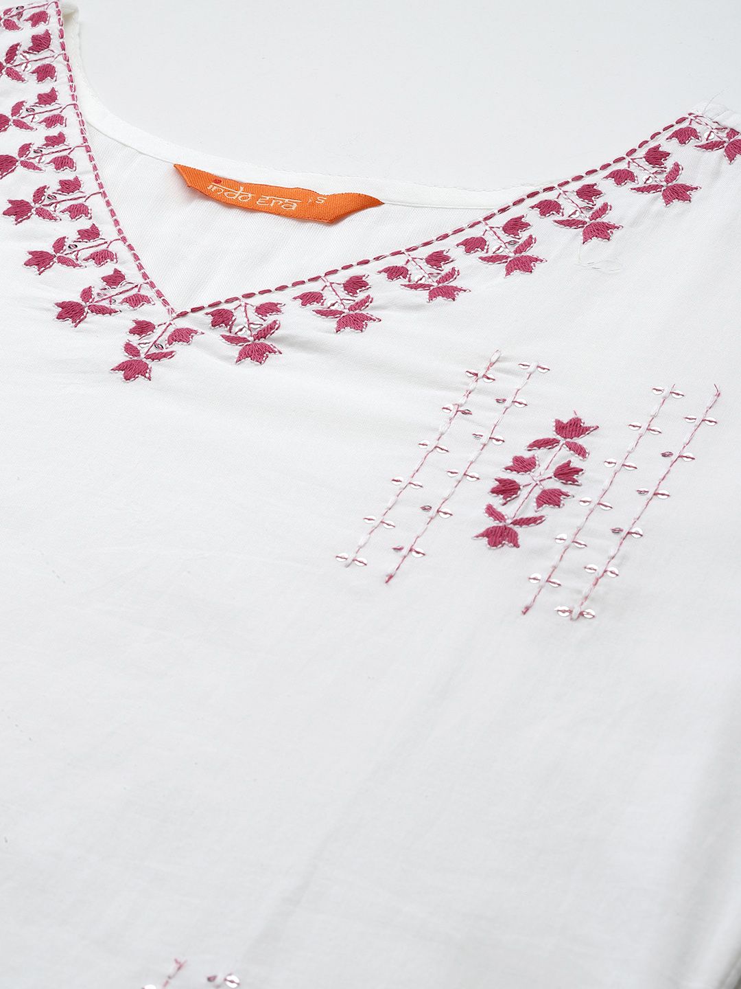 Dhiyona IE Ethnic Motifs Embroidered Thread Work Kurta with Trousers & Dupatta