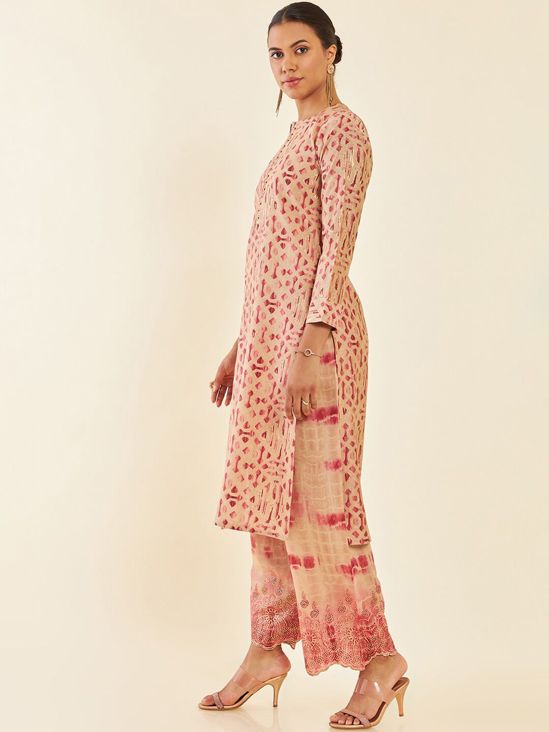 Dhiyona SO Women's Printed Sequinned Straight Kurta With Palazzo