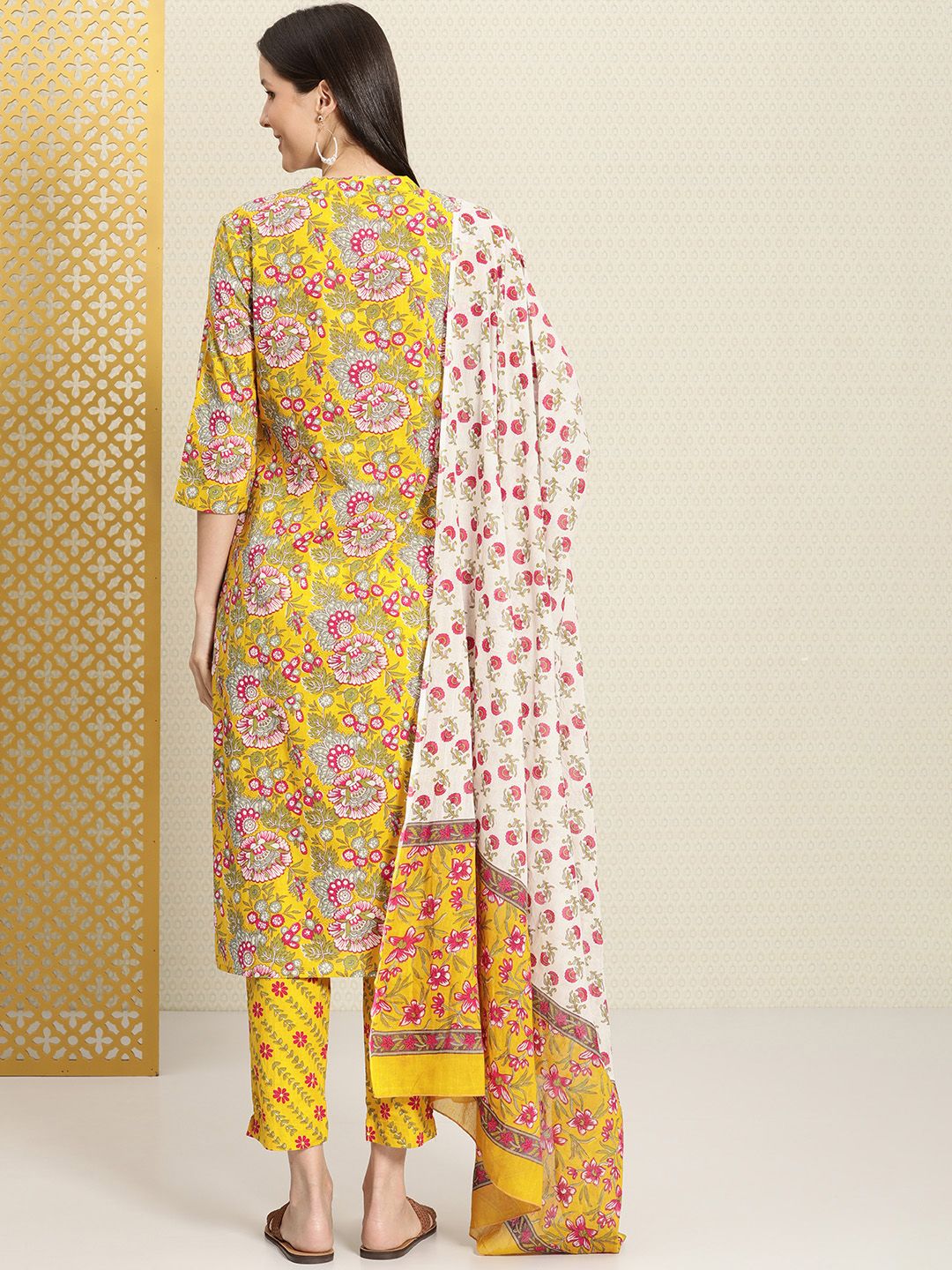 Dhiyona PD Women Women Mustard Yellow Printed Rozana Kurta with Trousers & With Dupatta