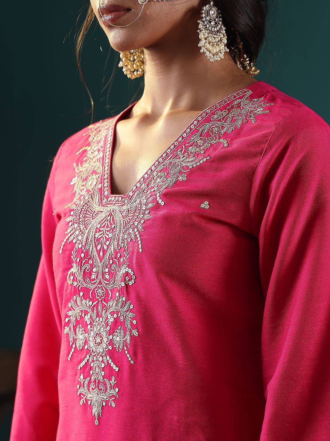 Dhiyona VA Women's Floral Embroidered Regular Kurta with Trousers & With Dupatta