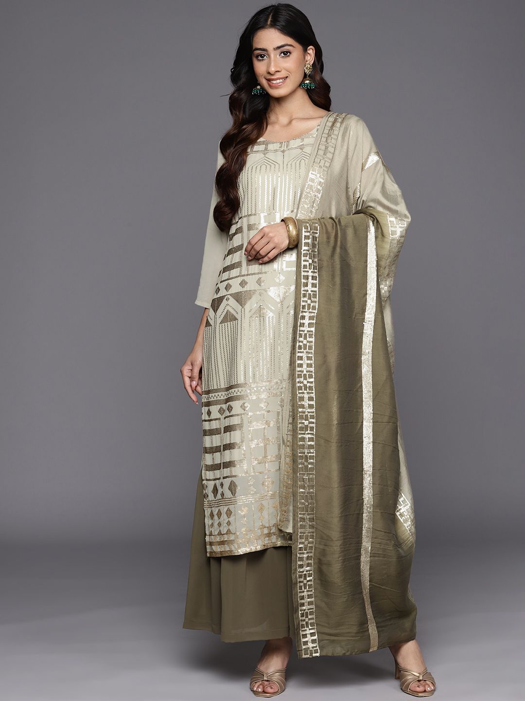 Dhiyona VA Women'sEmbroidered Regular Sequinned Kurta With Palazzos & Dupatta
