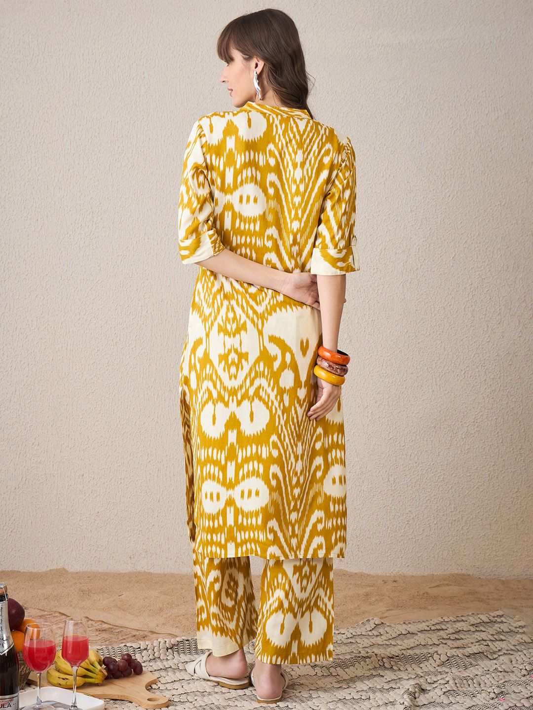 Dhiyona IE Ethnic Motifs Printed Mandarin Collar Straight Kurta With Palazzo