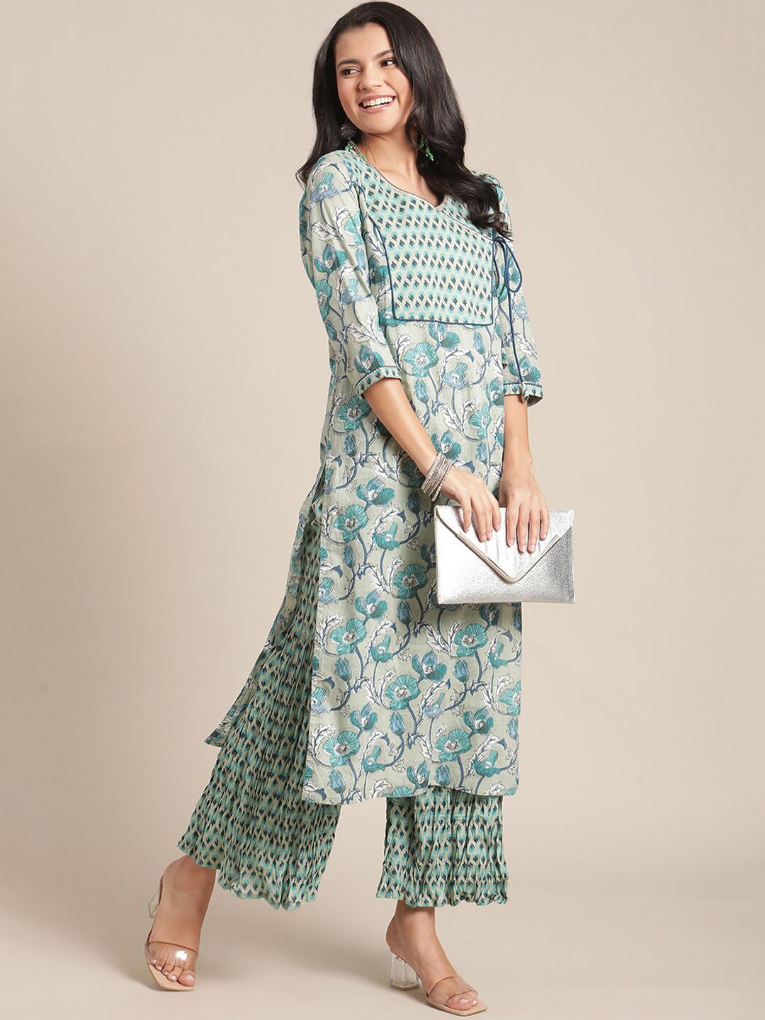 Dhiyona VA Women's Turquoise Blue Floral Printed Regular Pure Cotton Kurta with Palazzos