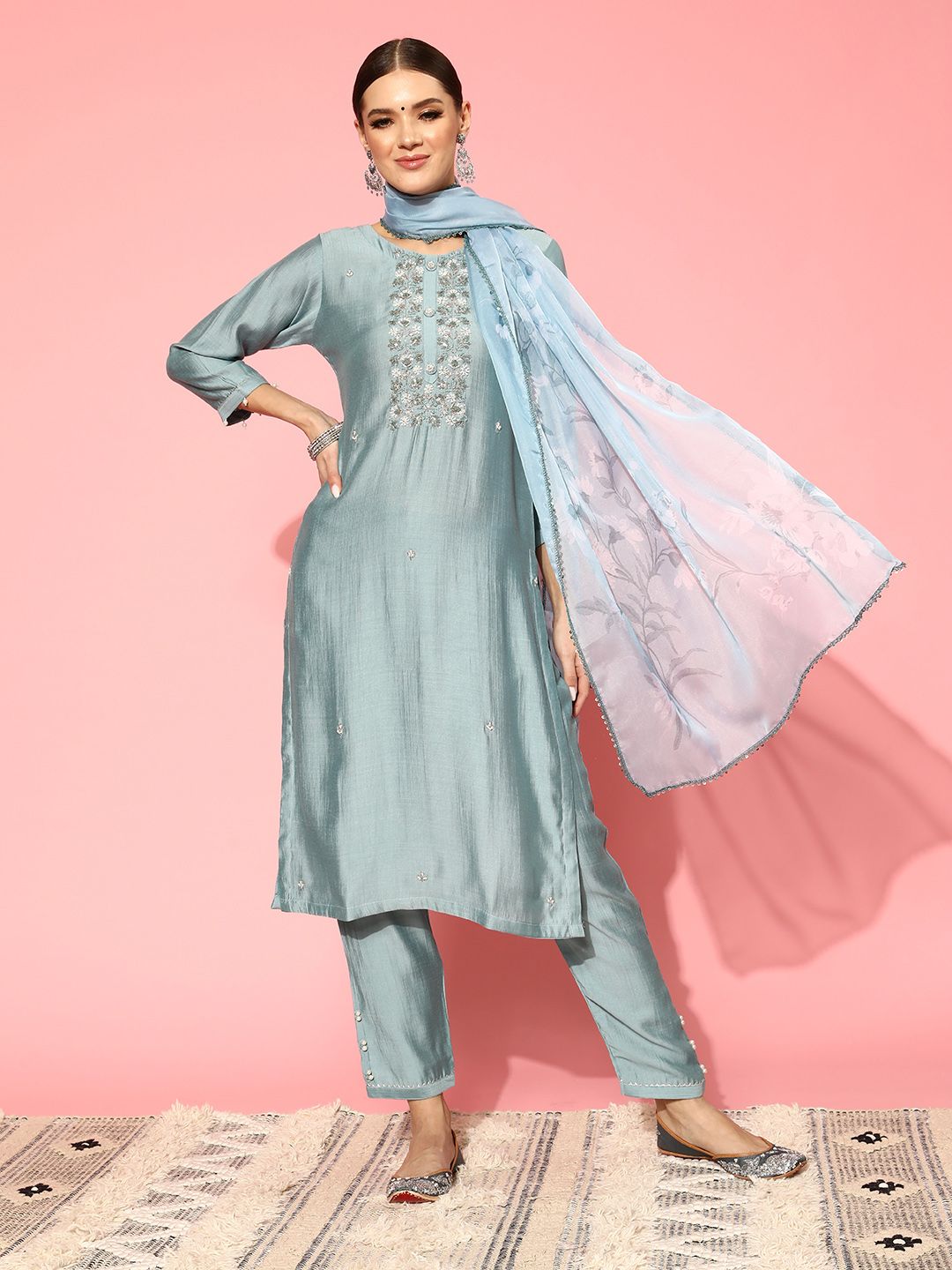 Dhiyona VA Women'sFloral Embroidered Regular Beads & Stones Kurta with Trousers & Dupatta