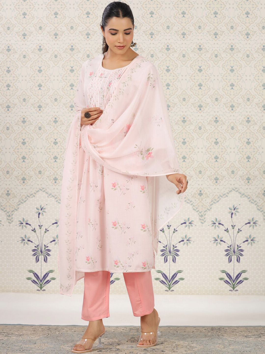 Dhiyona OD Floral Printed Pleated Kurta & Trousers With Dupatta