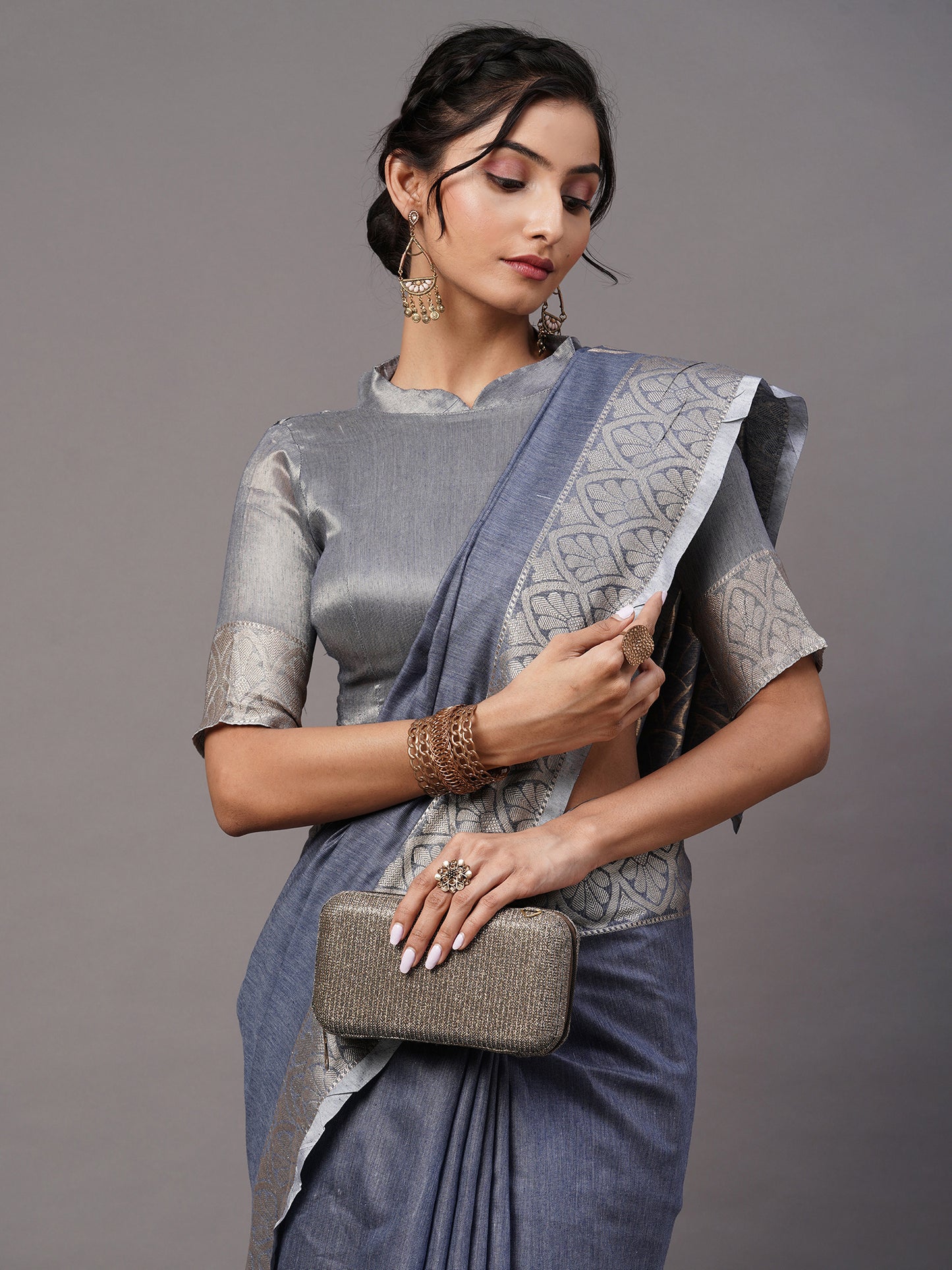 Women's Linen Blend Blue Woven Design Celebrity Saree With Blouse Piece