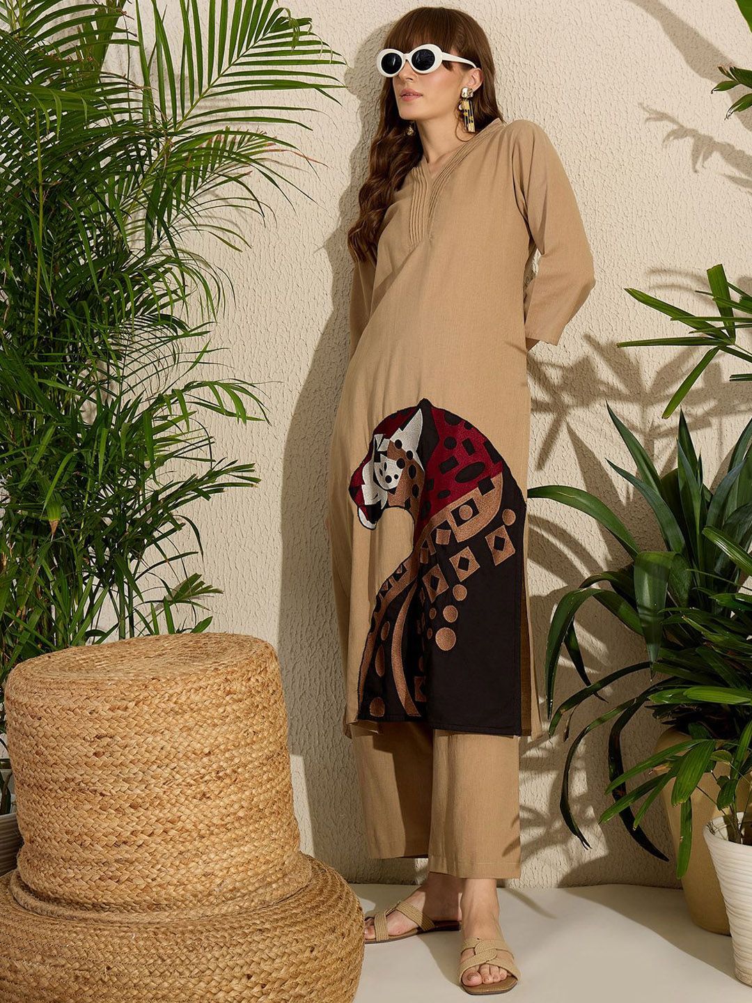 Dhiyona IE Women Embroidered Pure Cotton Kurta & Trousers Co-Ords