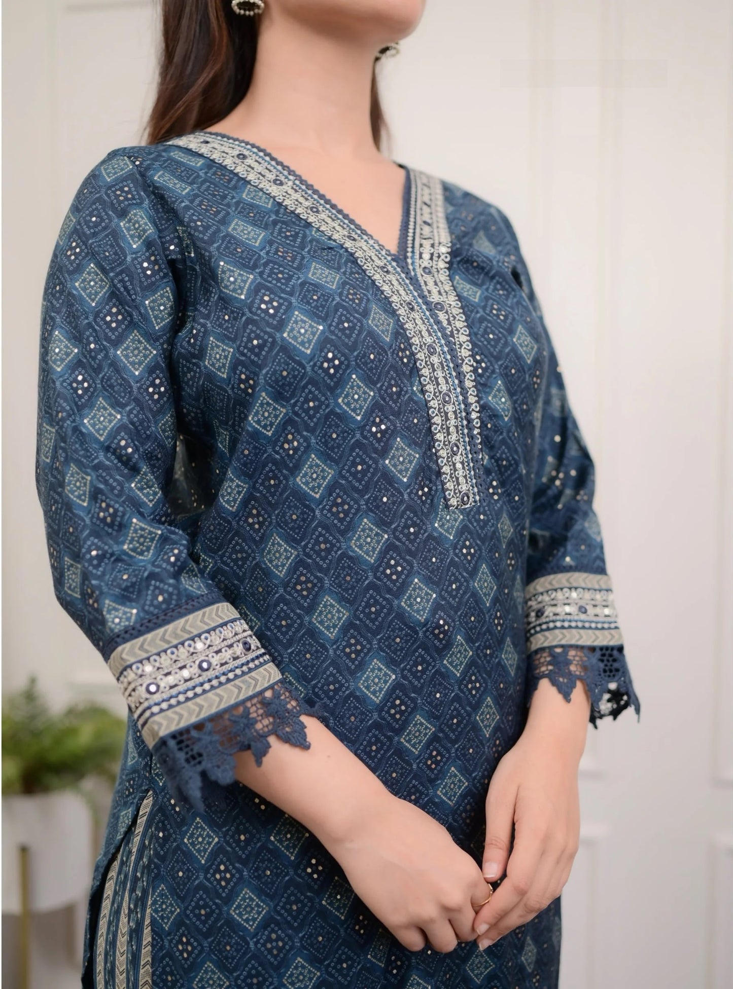 Women Viscose Navy Blue Kurta And Pant Set With Dupatta