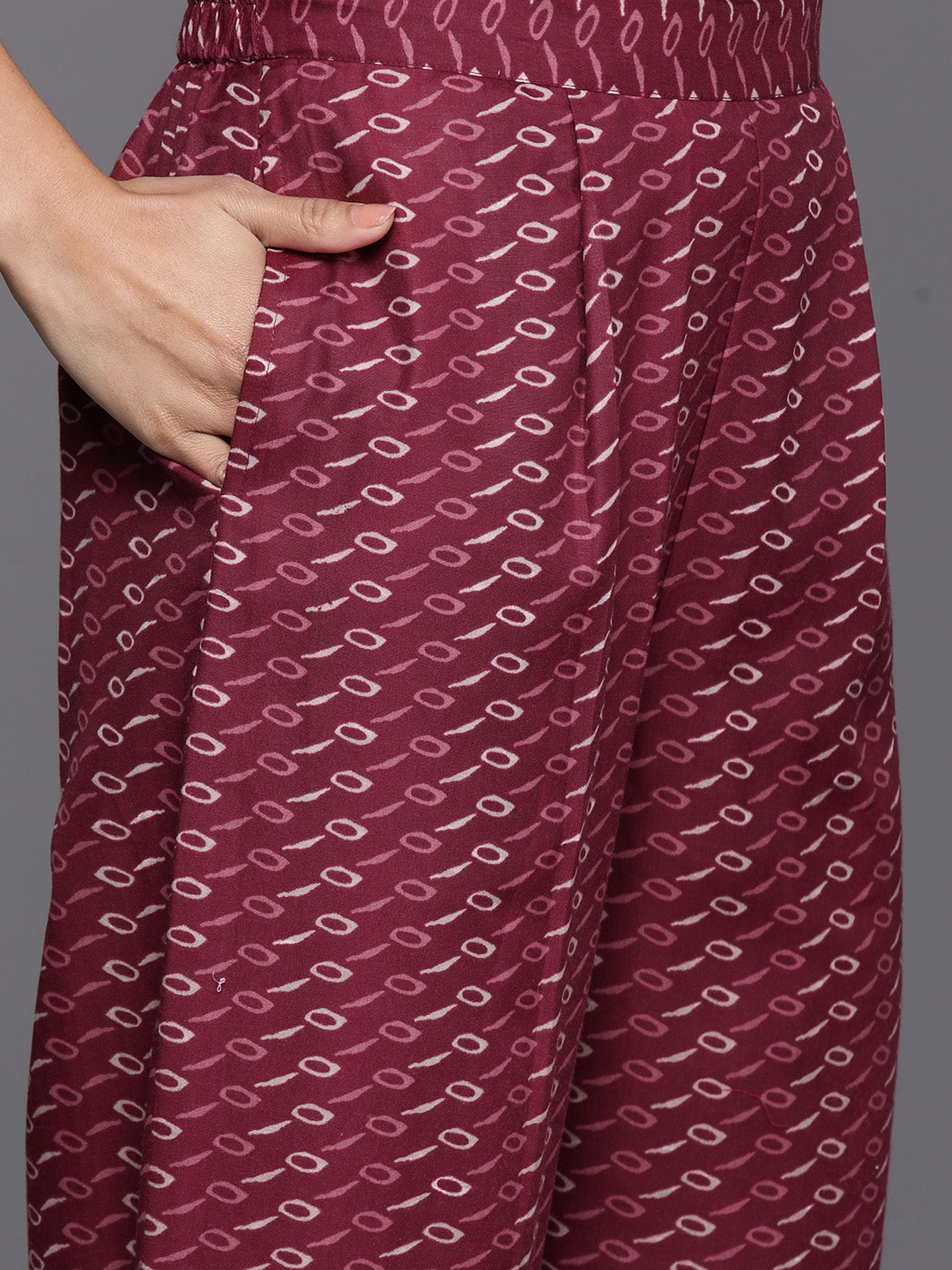 Dhiyona VR Women's Maroon Floral Printed Embroidered Kurta Paired With Bottom And Dupatta