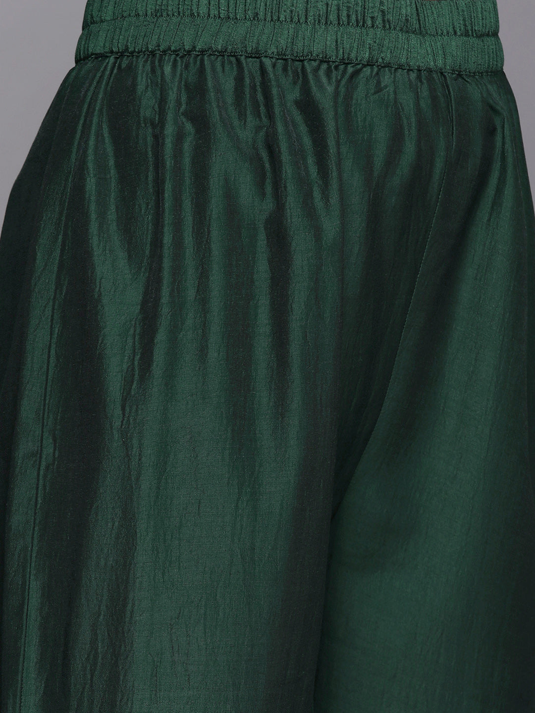 Dhiyona VR Women's Varaanga Green Embroidered Kurta With Tonal Bottom And Tonal Chiffon Dupatta