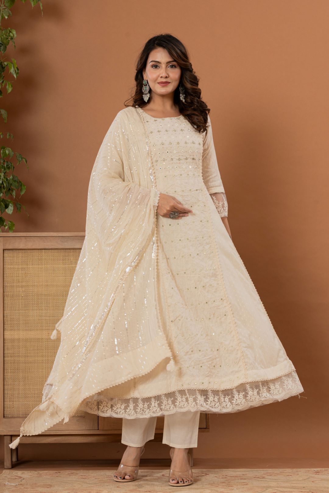 Dhiyona VR Women's Off-White Mirror And Thread Work, Scallop Lace Anarkali Kurta Paired Wirh Embroidered Bottom And Dupatta