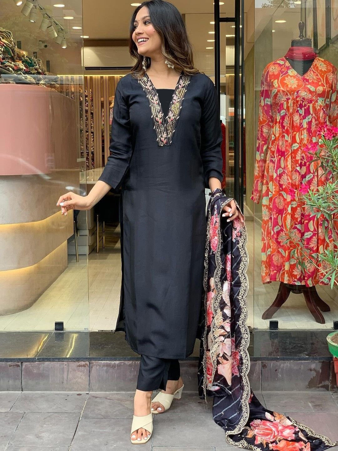 Women Viscose Black A-Line Kurta And Pant Set With Dupatta
