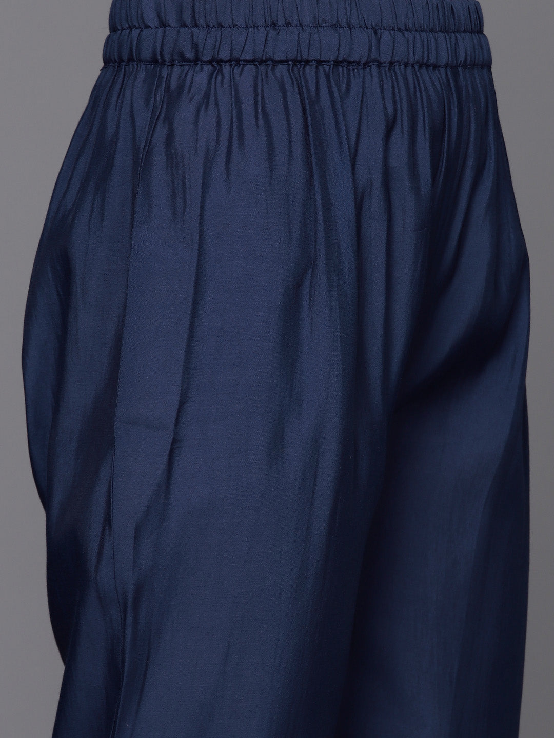 Dhiyona VR Women's Navy Blue Placement Design Zari Embroidered Kurta Paired With Tonal Bottom And Tonal Chiffon Dupatta