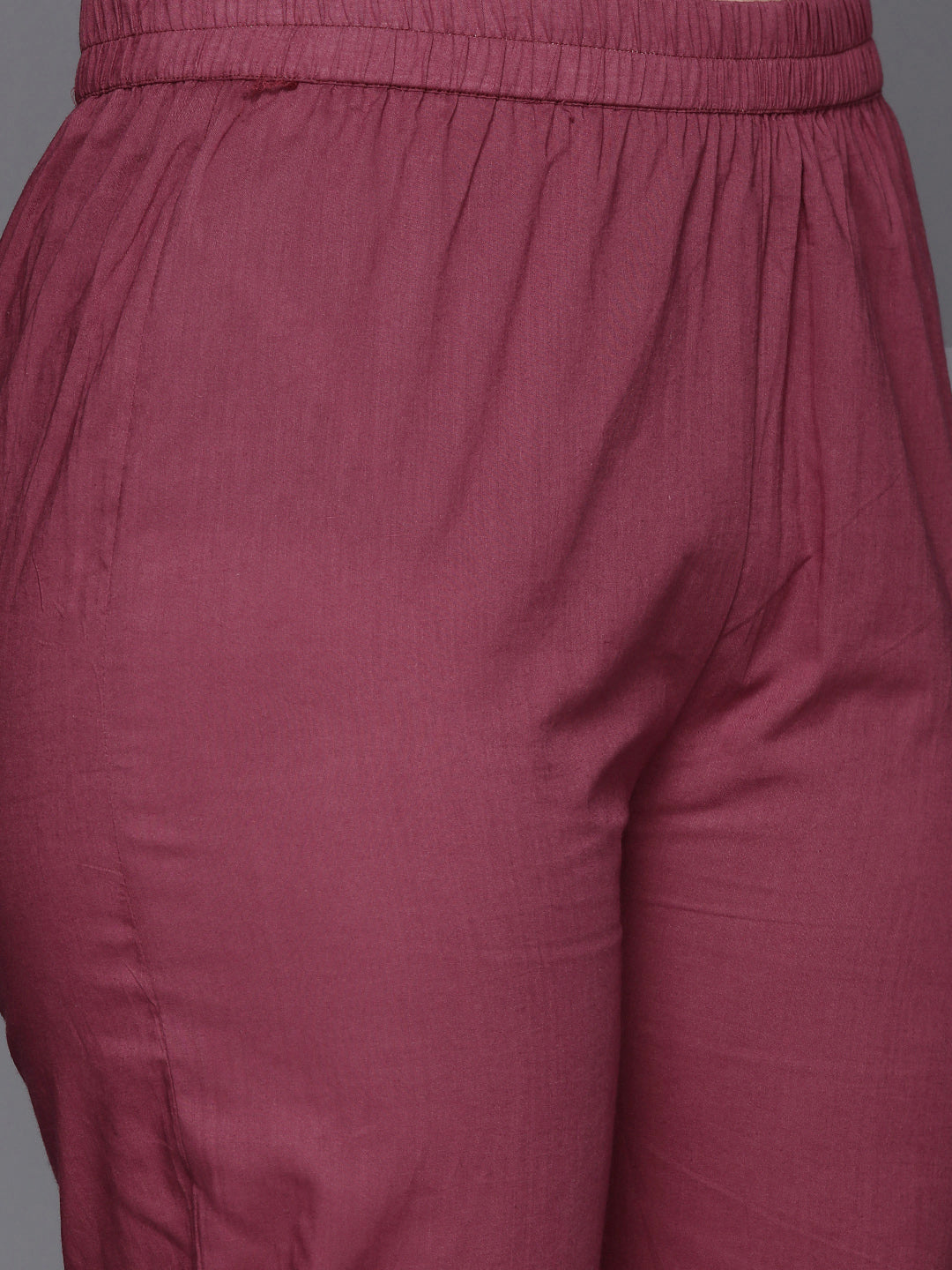Dhiyona VR Women's Pure Muslin Maroon Floral Printed Kurta Paired With Tonal Bottom And Organza Dupatta