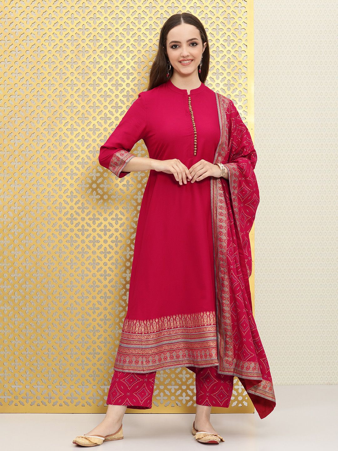 Dhiyona OD Women Pink Bandhani Kurta with Trousers & With Dupatta
