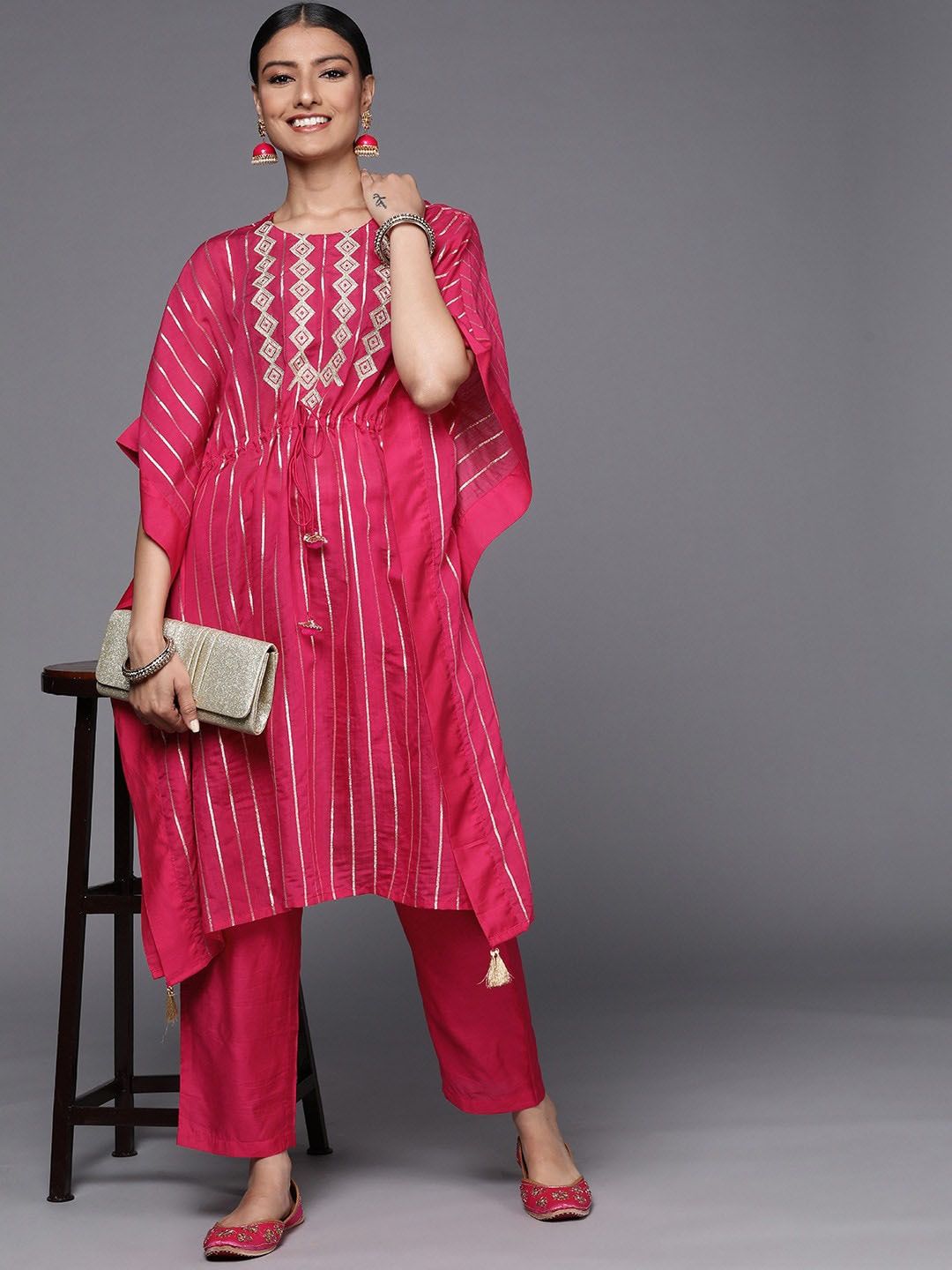 Dhiyona VA Women's Pink Embroidered Chanderi Silk Kurta with Trousers