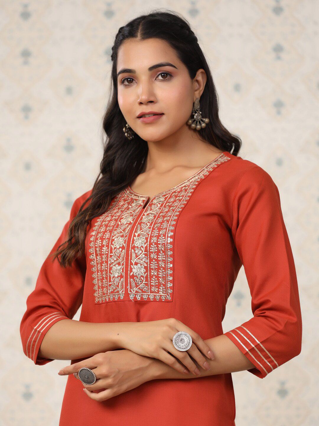 Dhiyona OD Ethnic Motifs Embroidered Straight Kurta