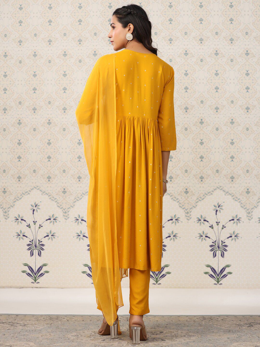 Dhiyona OD Geometric Printed Pleated Kurta & Trousers With Dupatta
