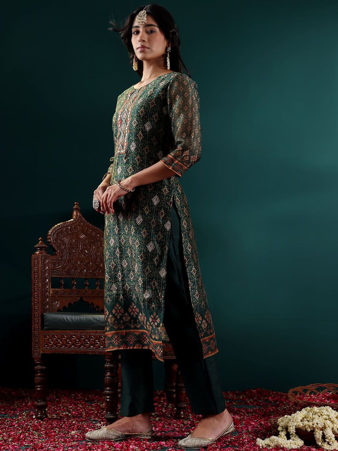 Dhiyona VA Women's Ethnic Motifs Embroidered Regular Chanderi Silk Kurta with Trousers & With Dupatta