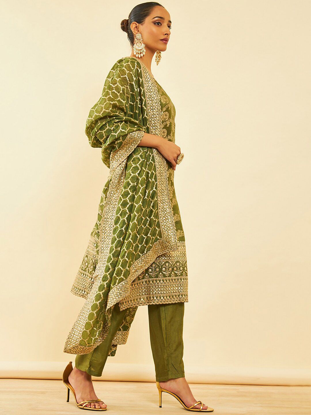 Dhiyona SO Women's Women Ethnic Motifs Woven Design Straight Sequinned Kurta with Trousers & Dupatta